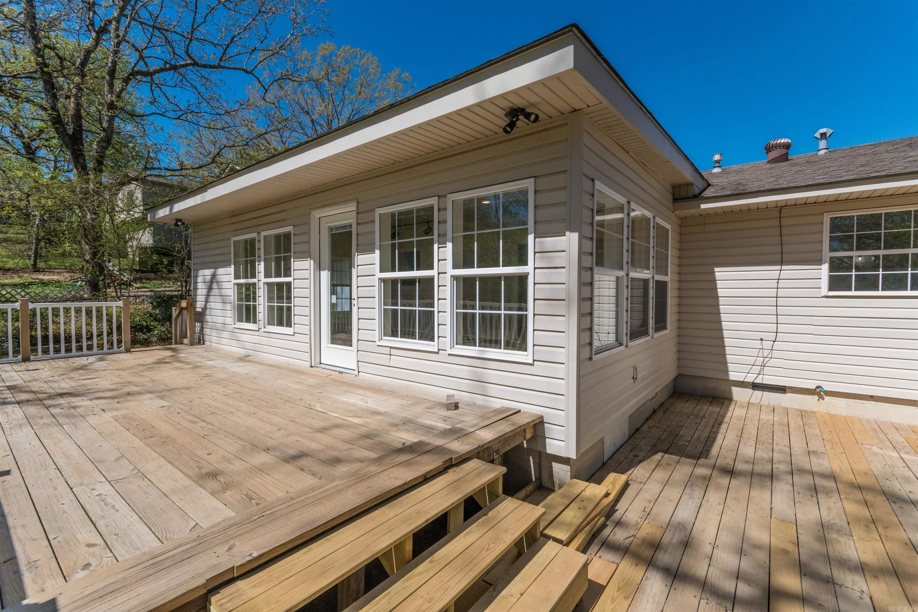 VERVACK HILLS - Residential