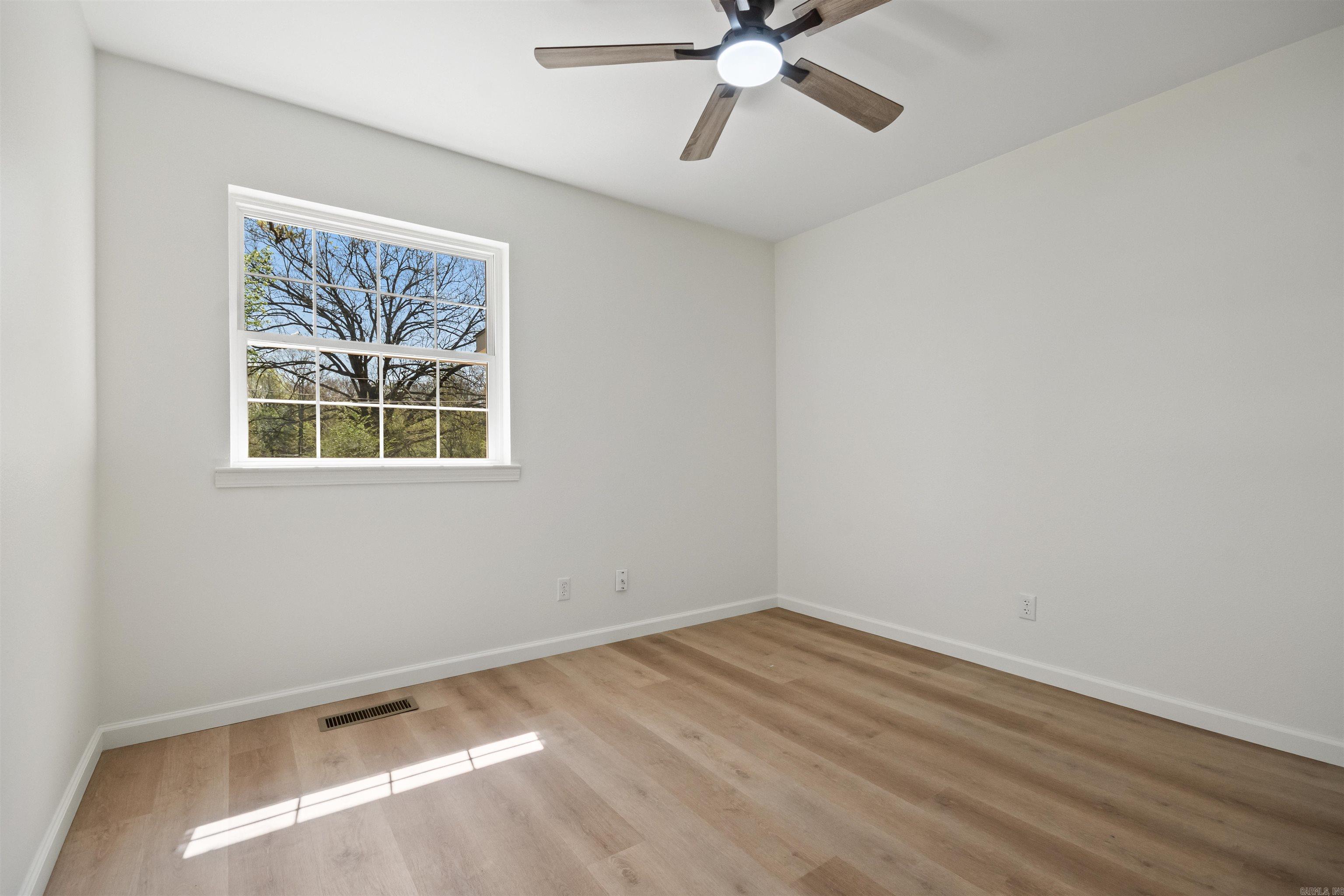 VERVACK HILLS - Residential