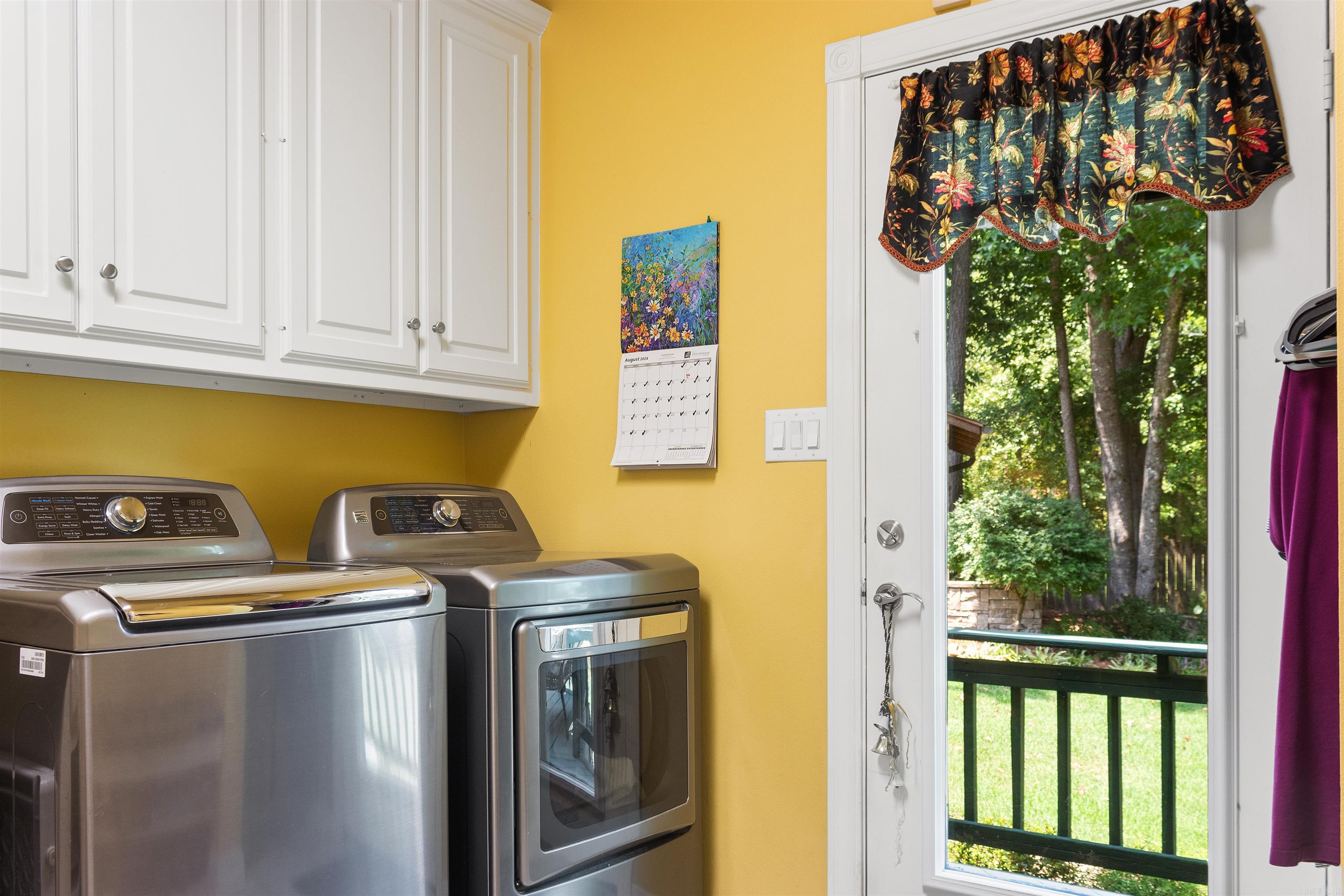 SHADOW RIDGE - Residential