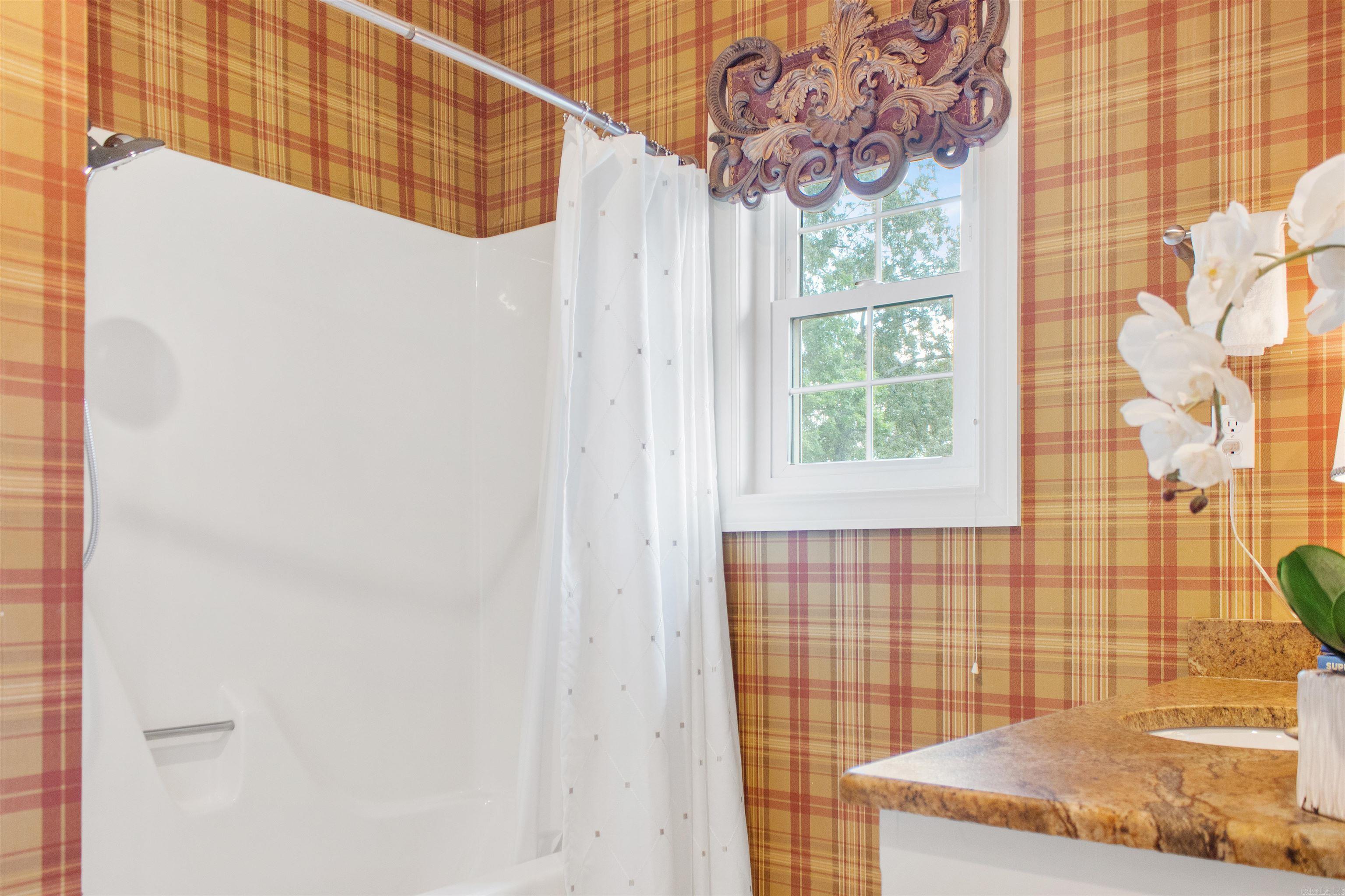 SHADOW RIDGE - Residential