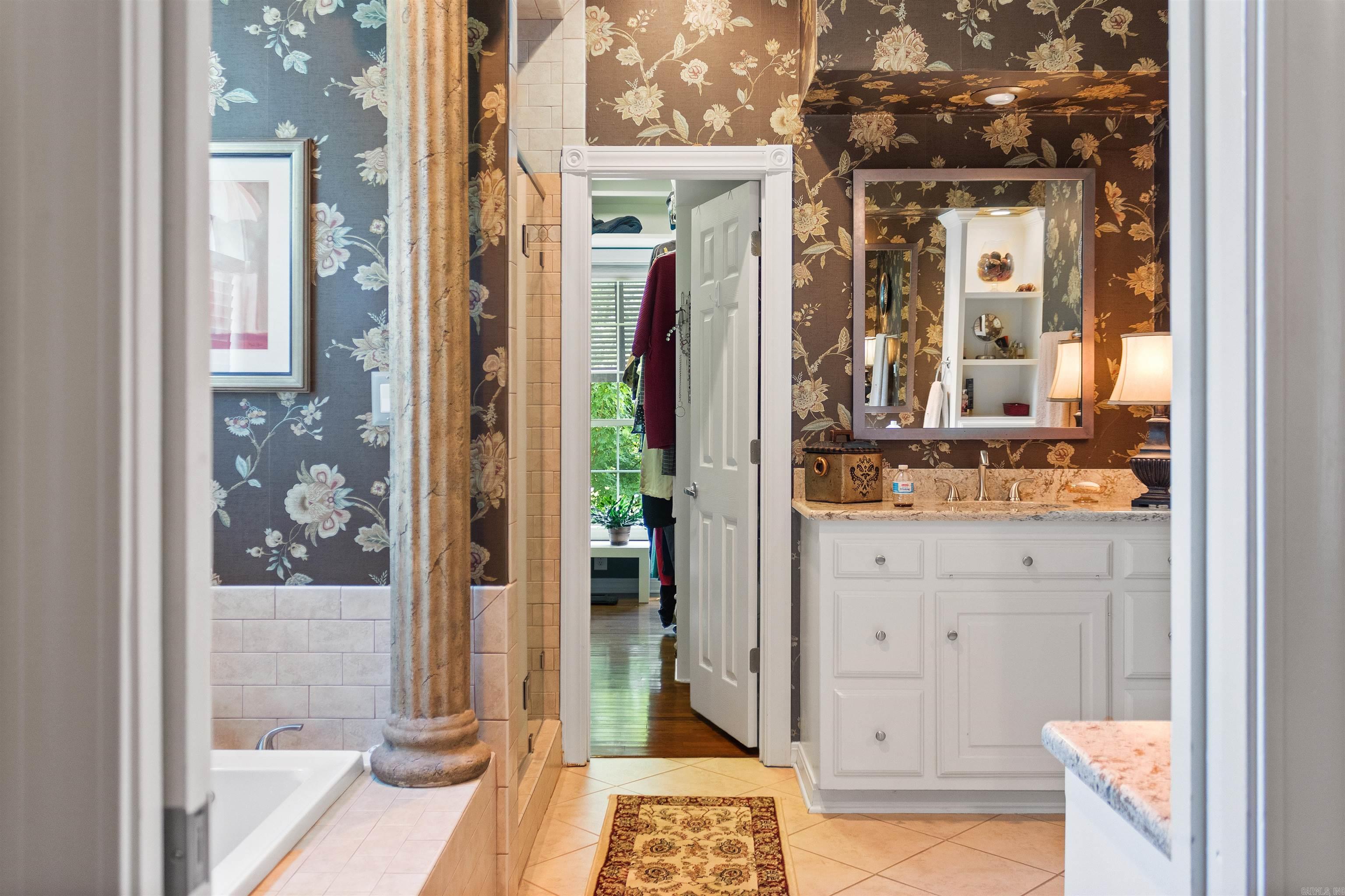 SHADOW RIDGE - Residential