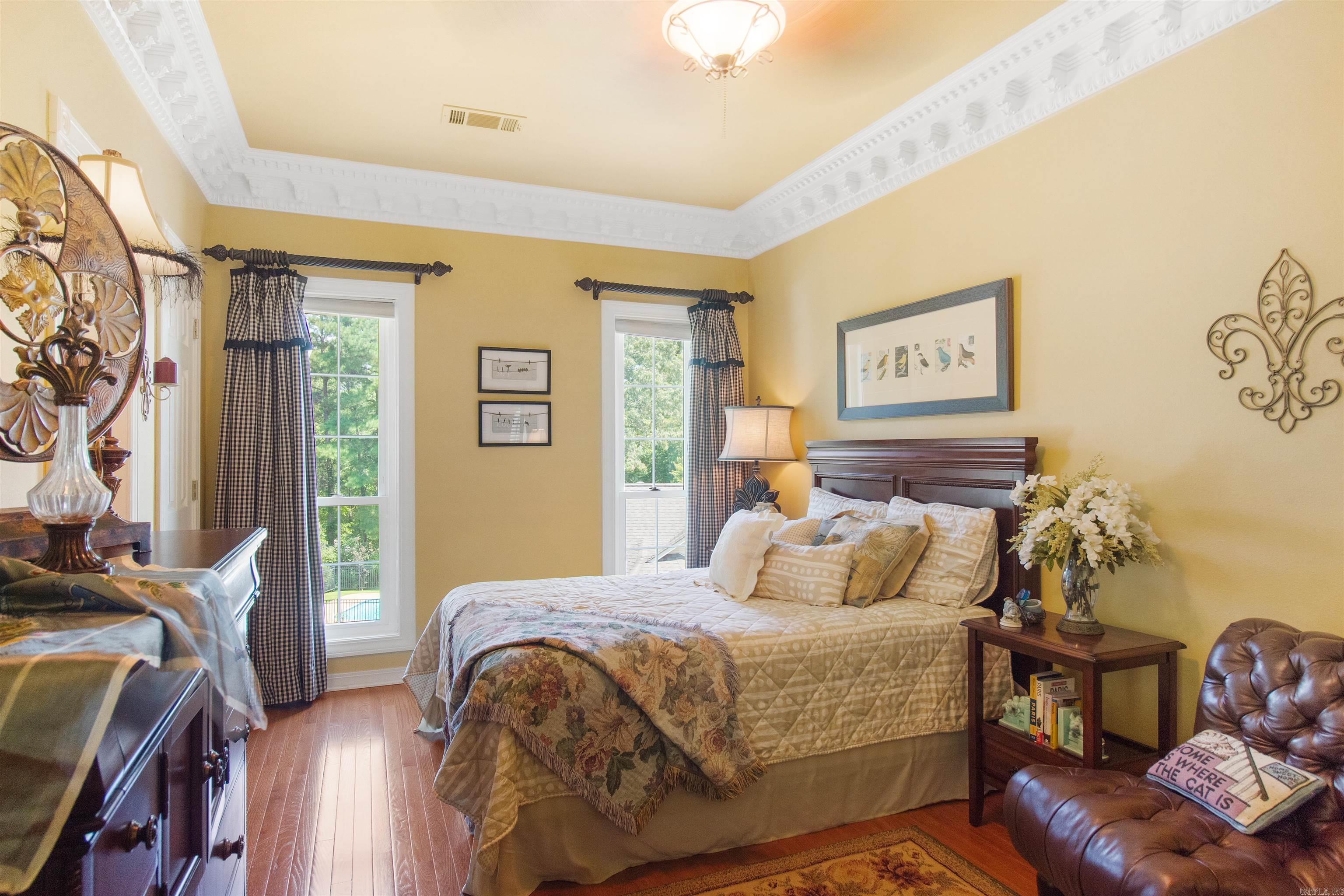 SHADOW RIDGE - Residential