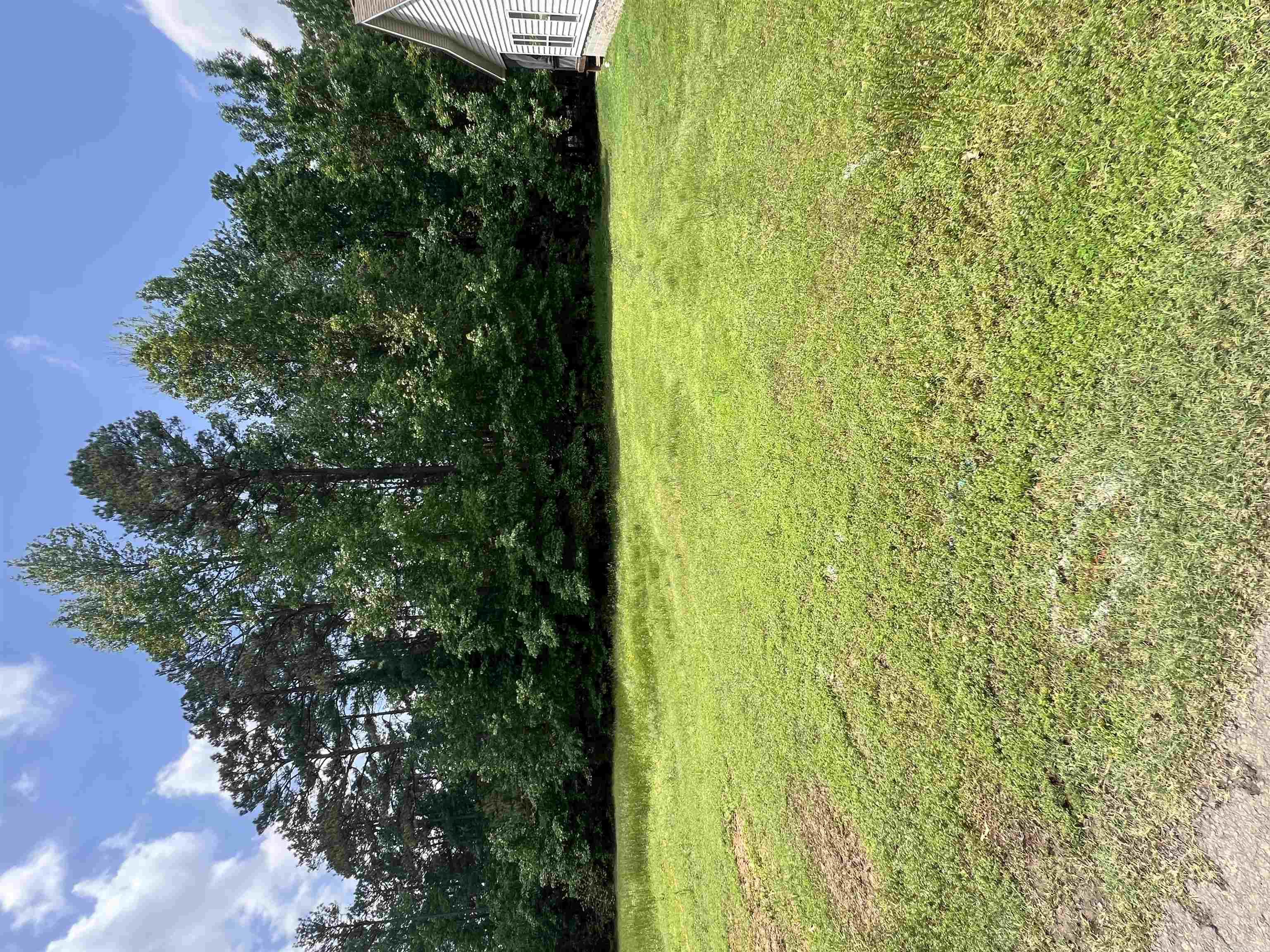 Vacant land. Gated communities that has all of the amenities, including swimming pool, picnic area, tennis courts, volleyball court, horseshoe pits, playground, plus trash pickup & yard maintenance too.