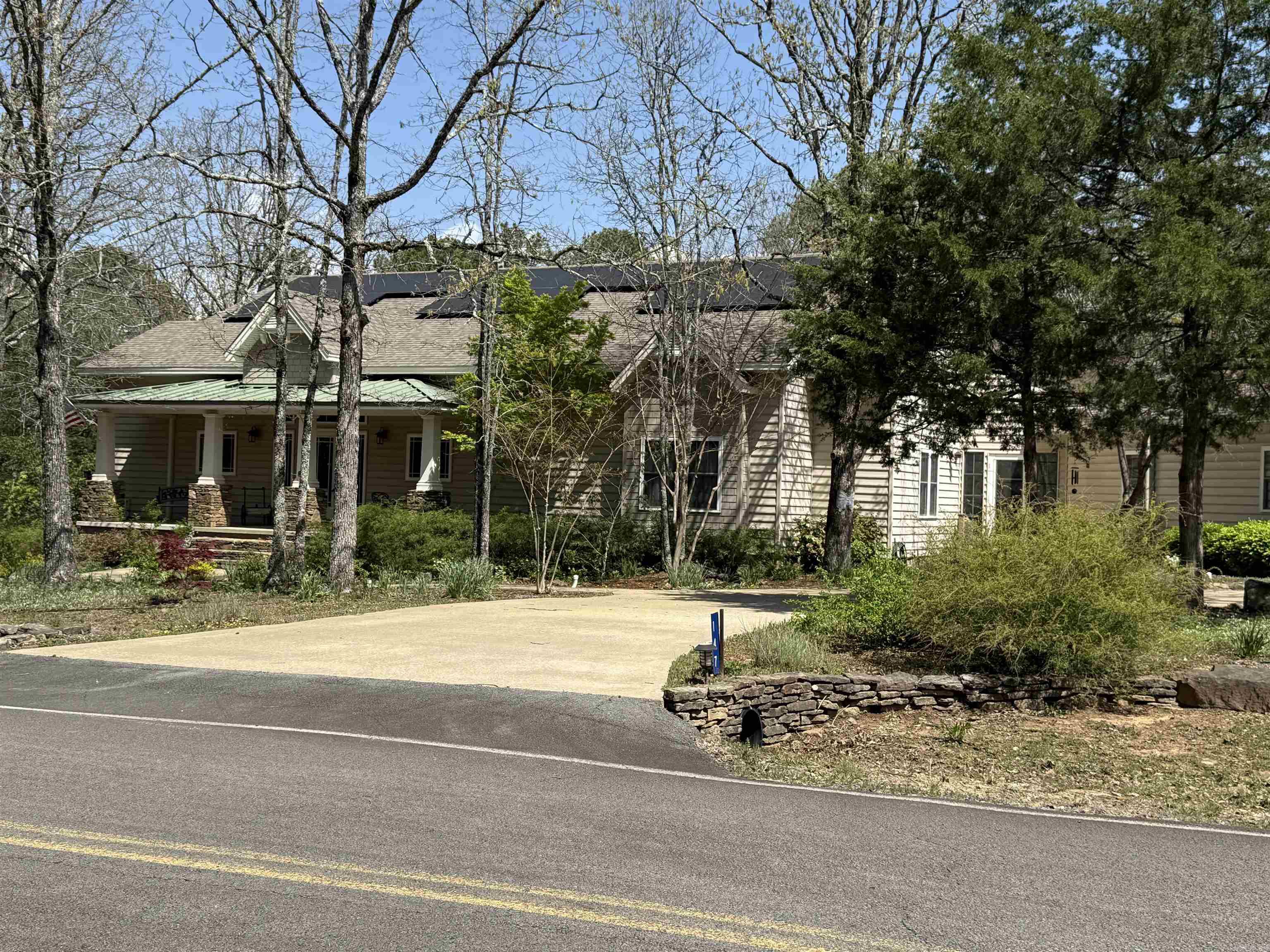 MOUNTAIN RANCH - Residential