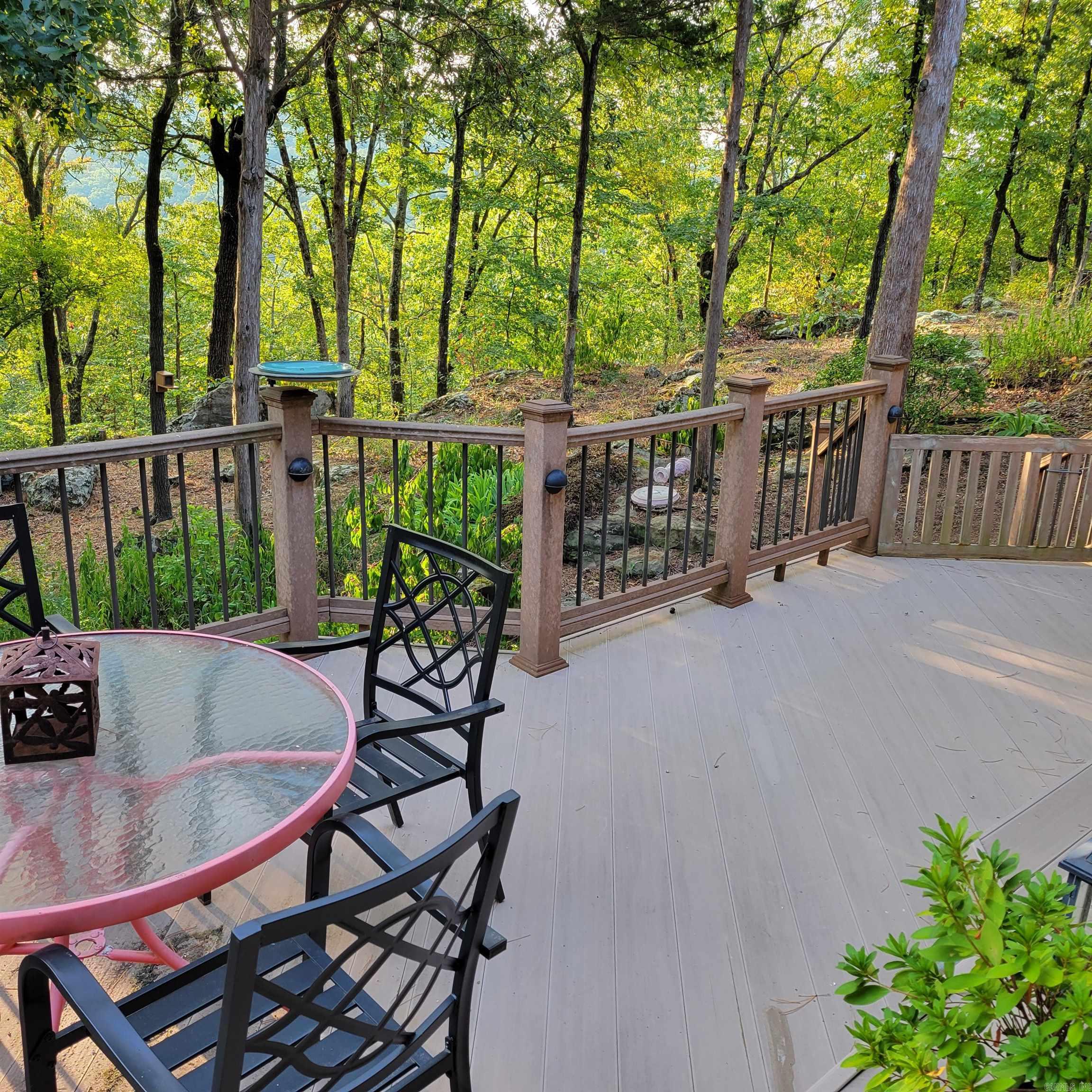 MOUNTAIN RANCH - Residential