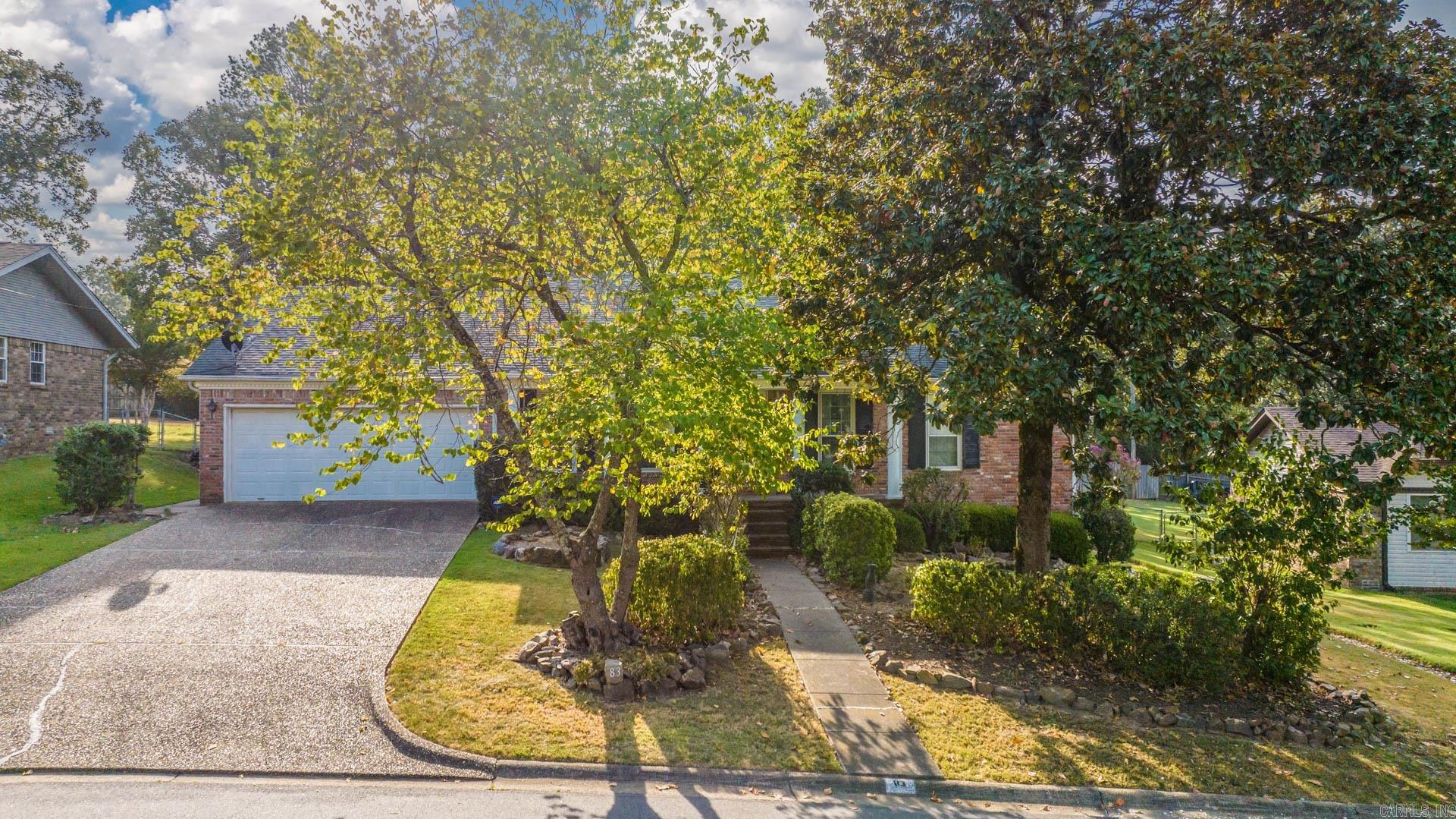 COLONY WEST - Residential