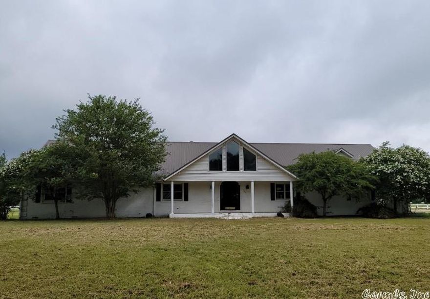 4 bed, 7 bath home to make your investment property. Property is sold as is where is. No warranties will be made by list agent or seller.