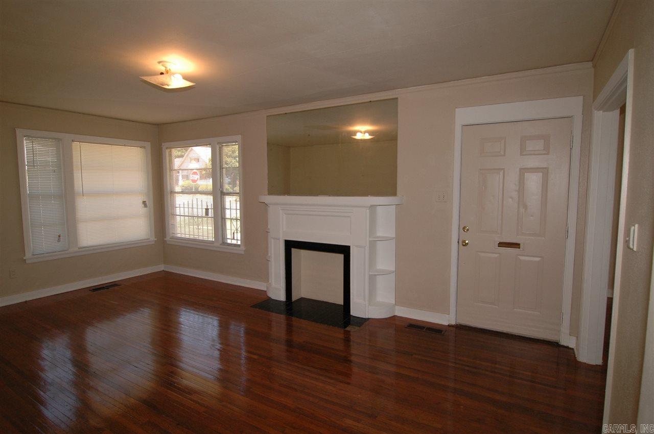 College - Residential Lease