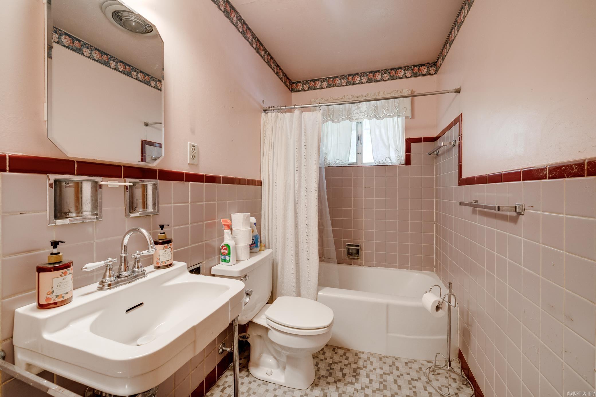 BROADMOOR ADD - Residential