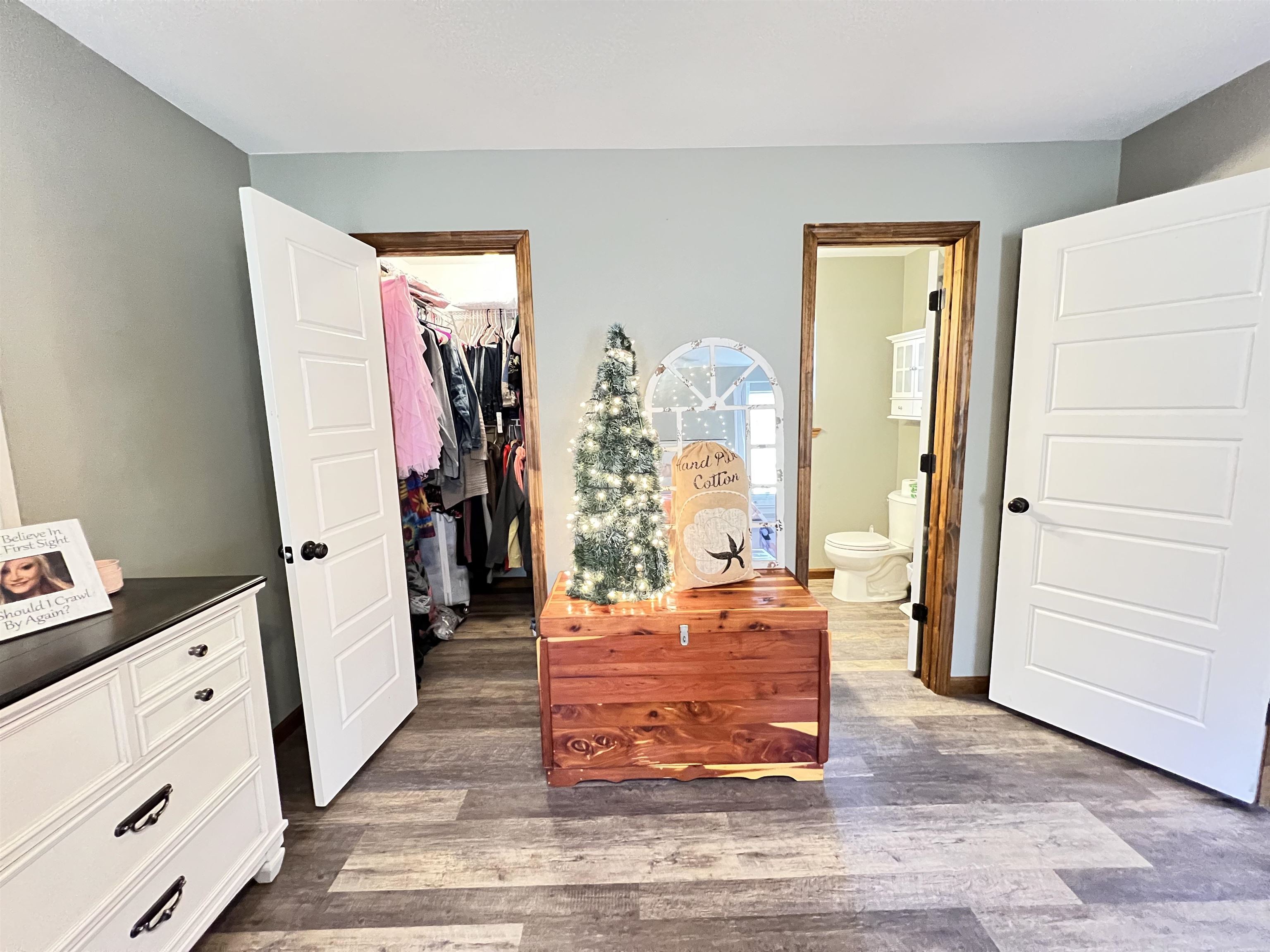 HUSKEY WEST - Residential