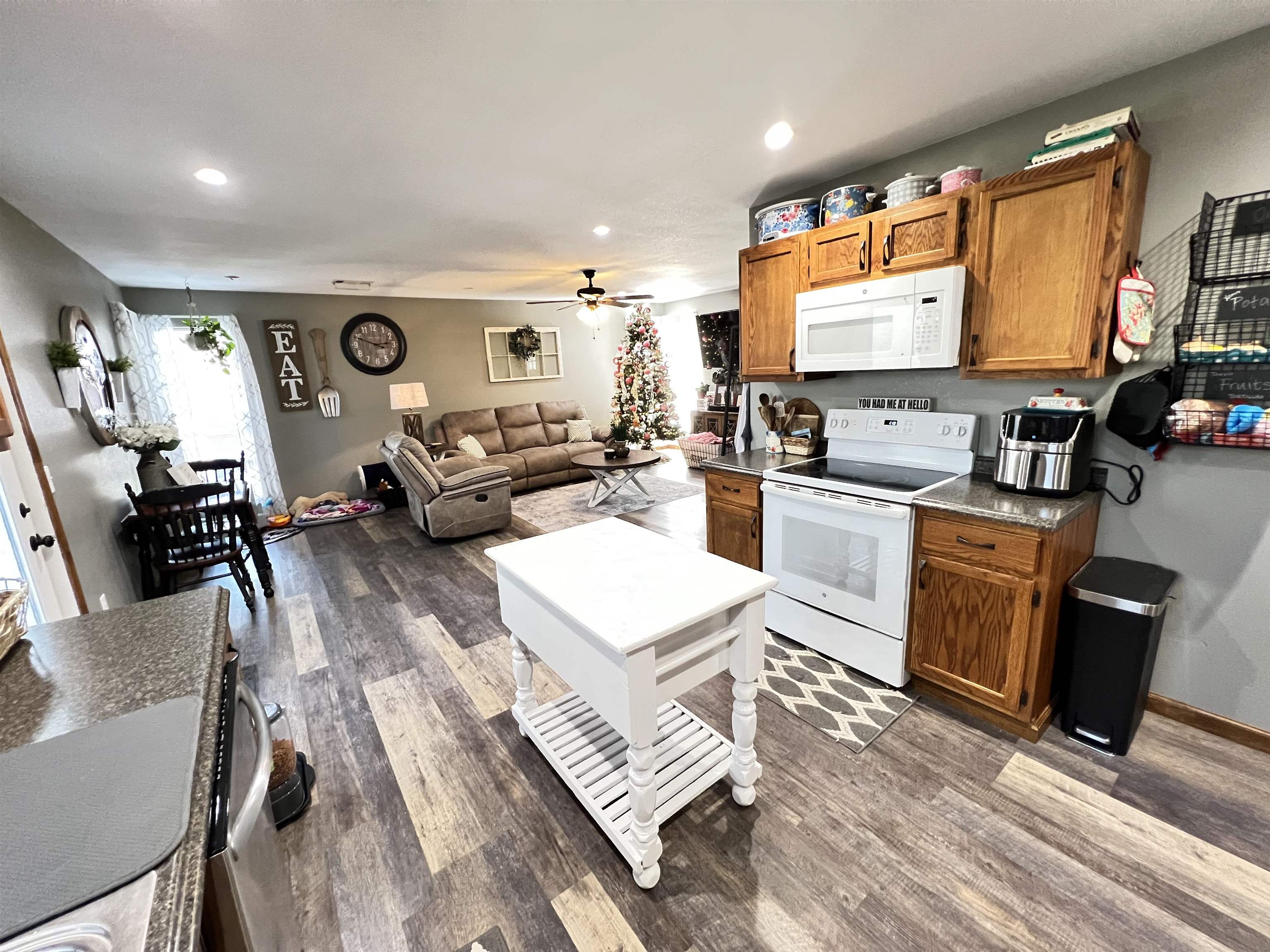 HUSKEY WEST - Residential