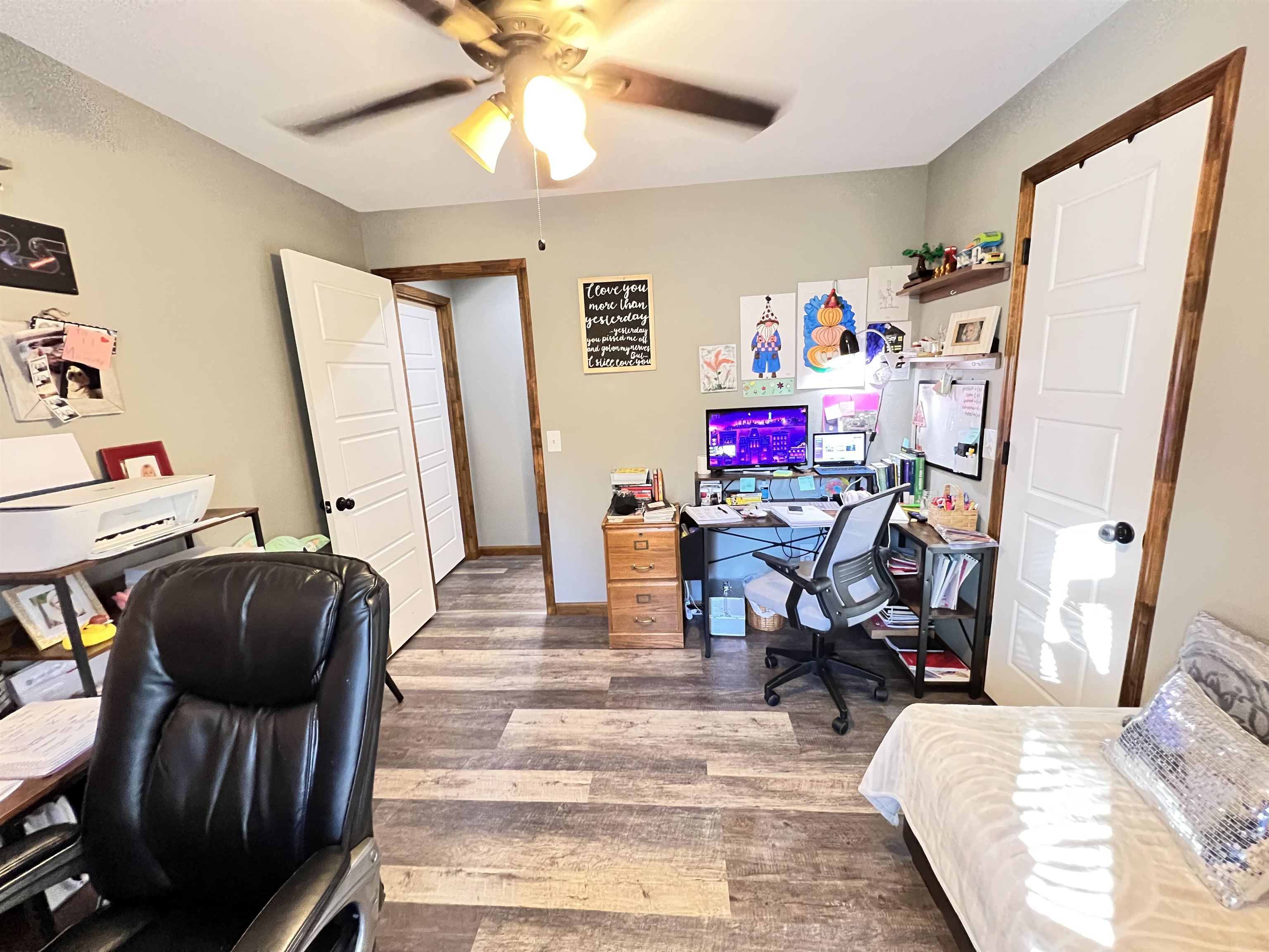 HUSKEY WEST - Residential