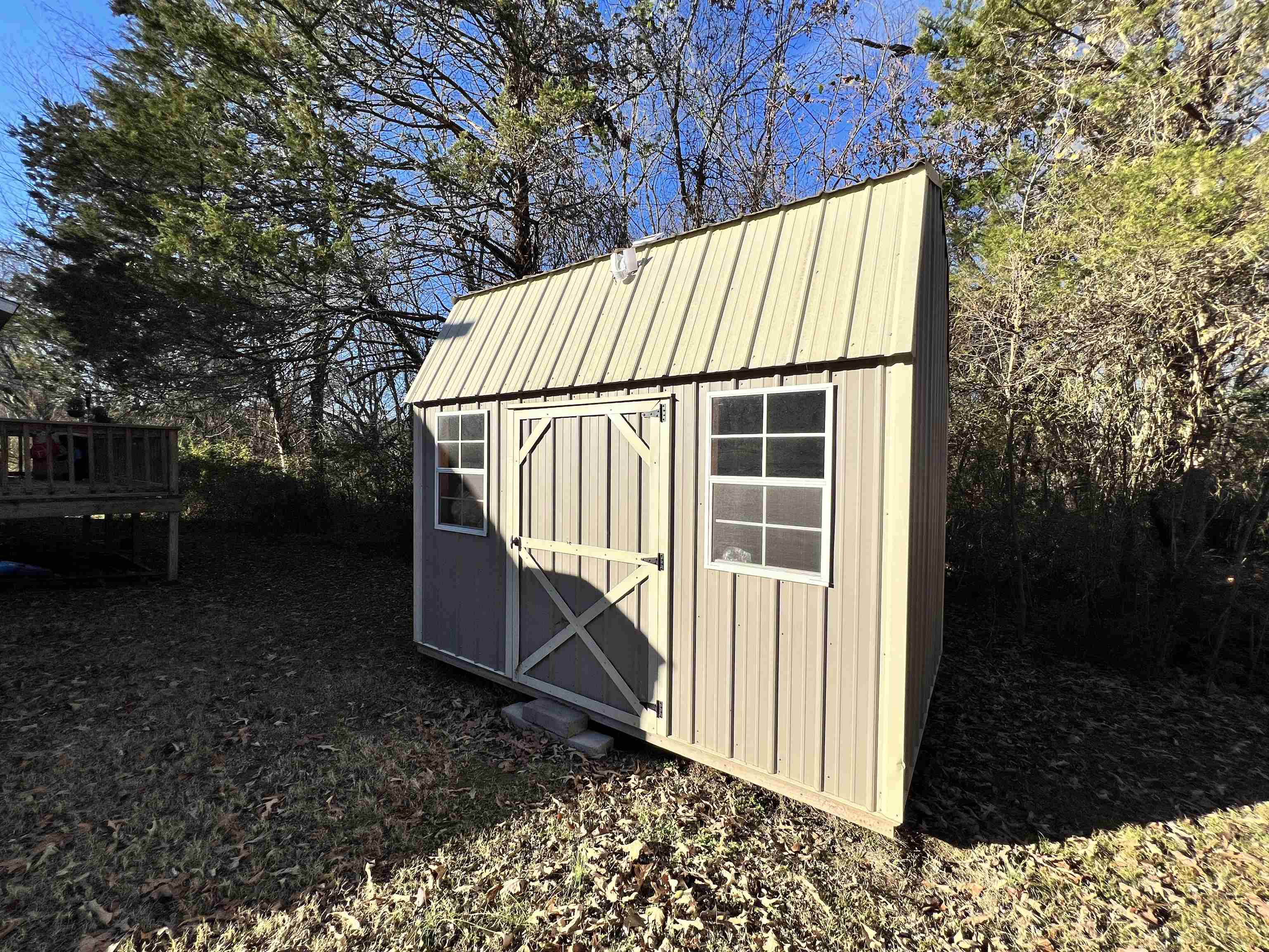 HUSKEY WEST - Residential