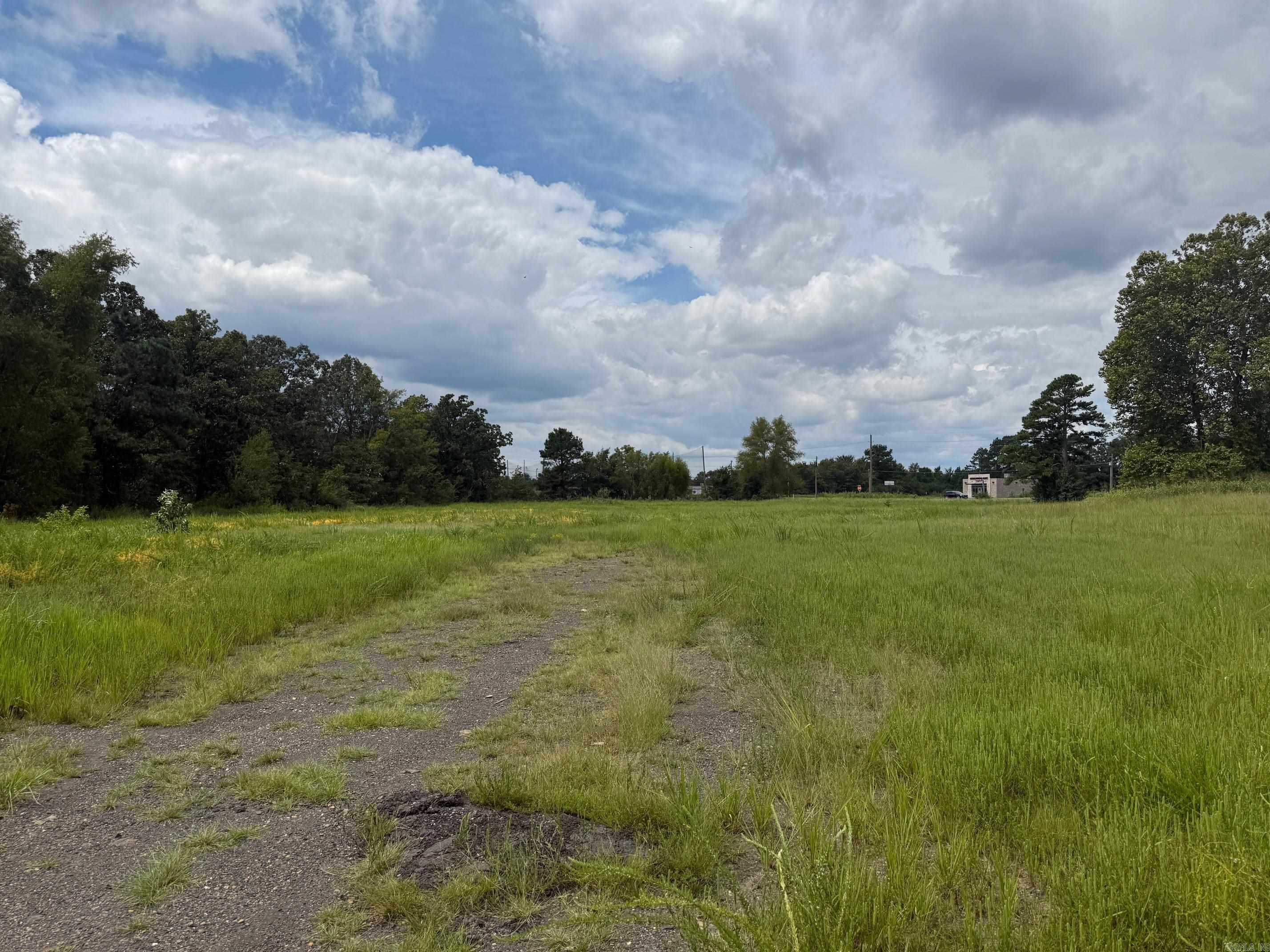 Kentucky Heights - Commercial Sale