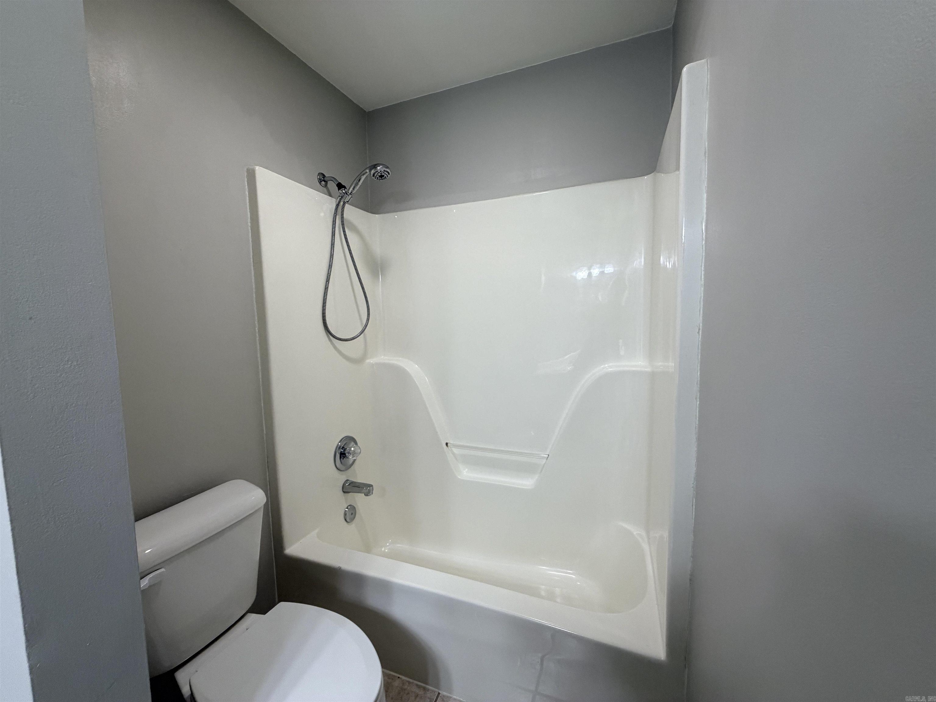 MEADOWLAKE - Residential