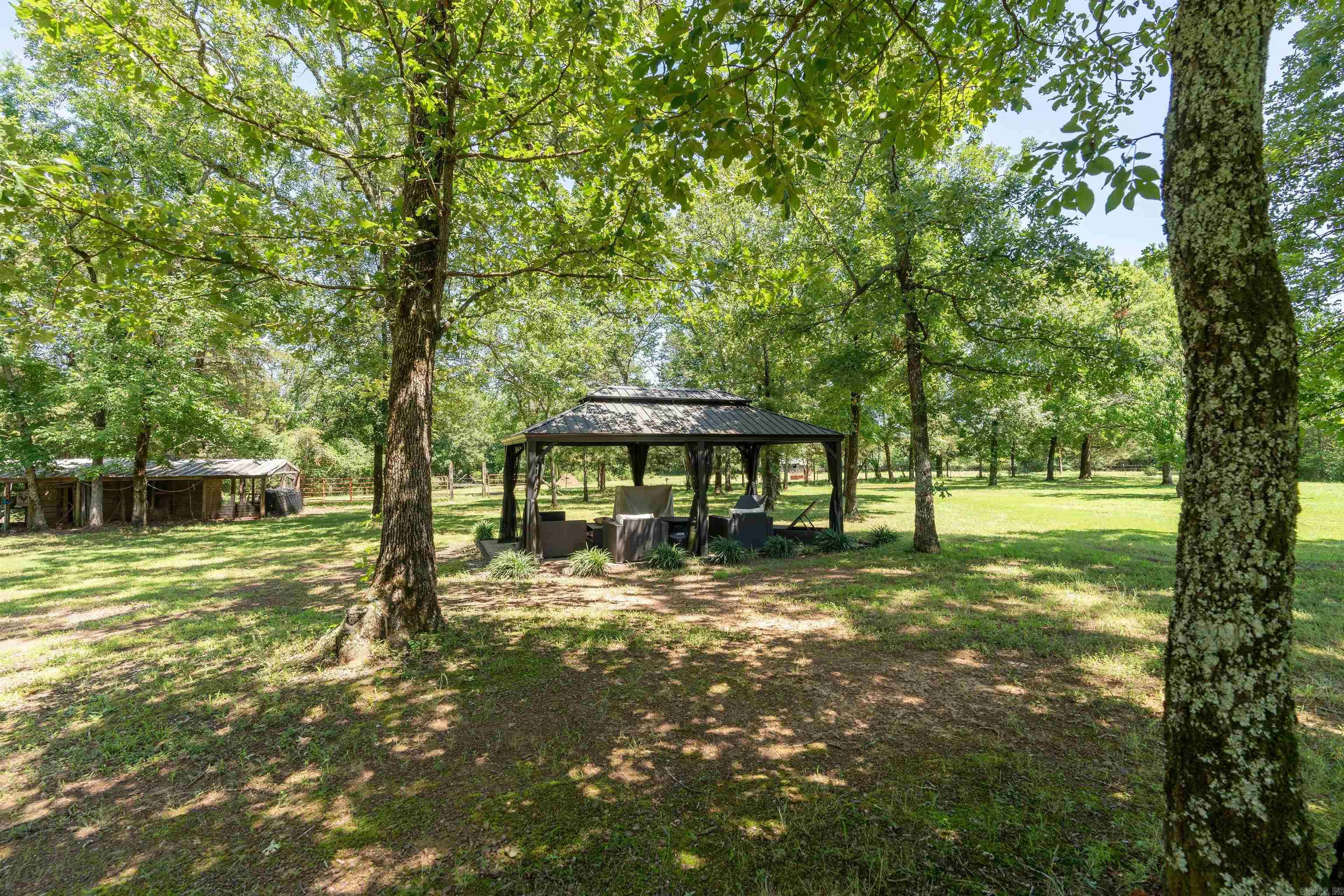 Heber Springs Outside - Residential