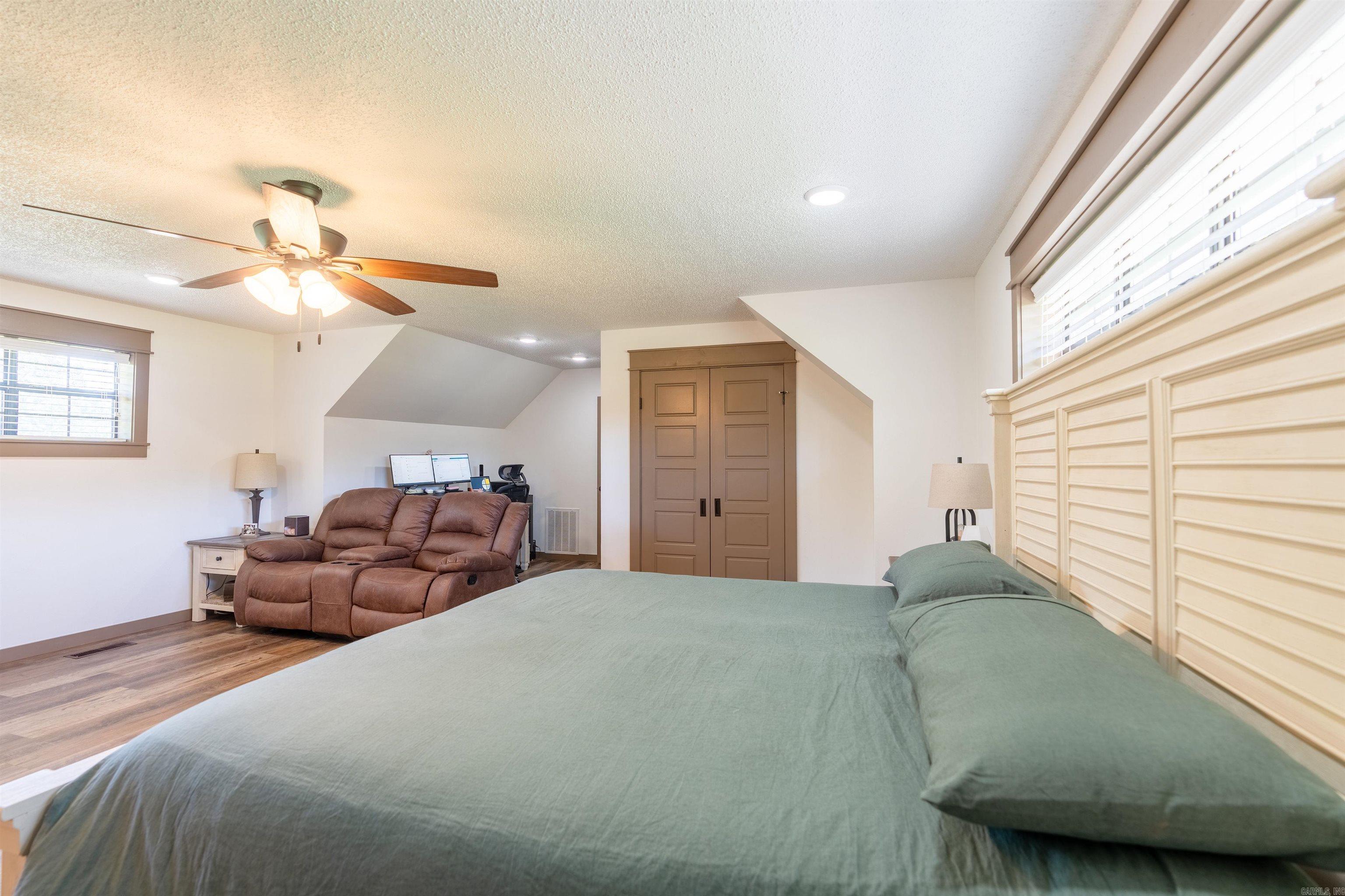 Heber Springs Outside - Residential