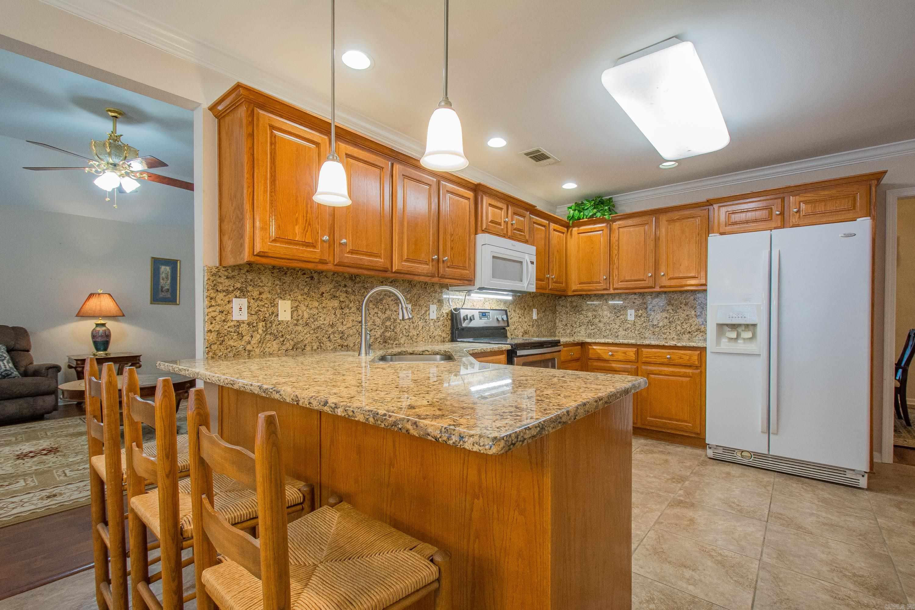 LEXINGTON PARK - Residential