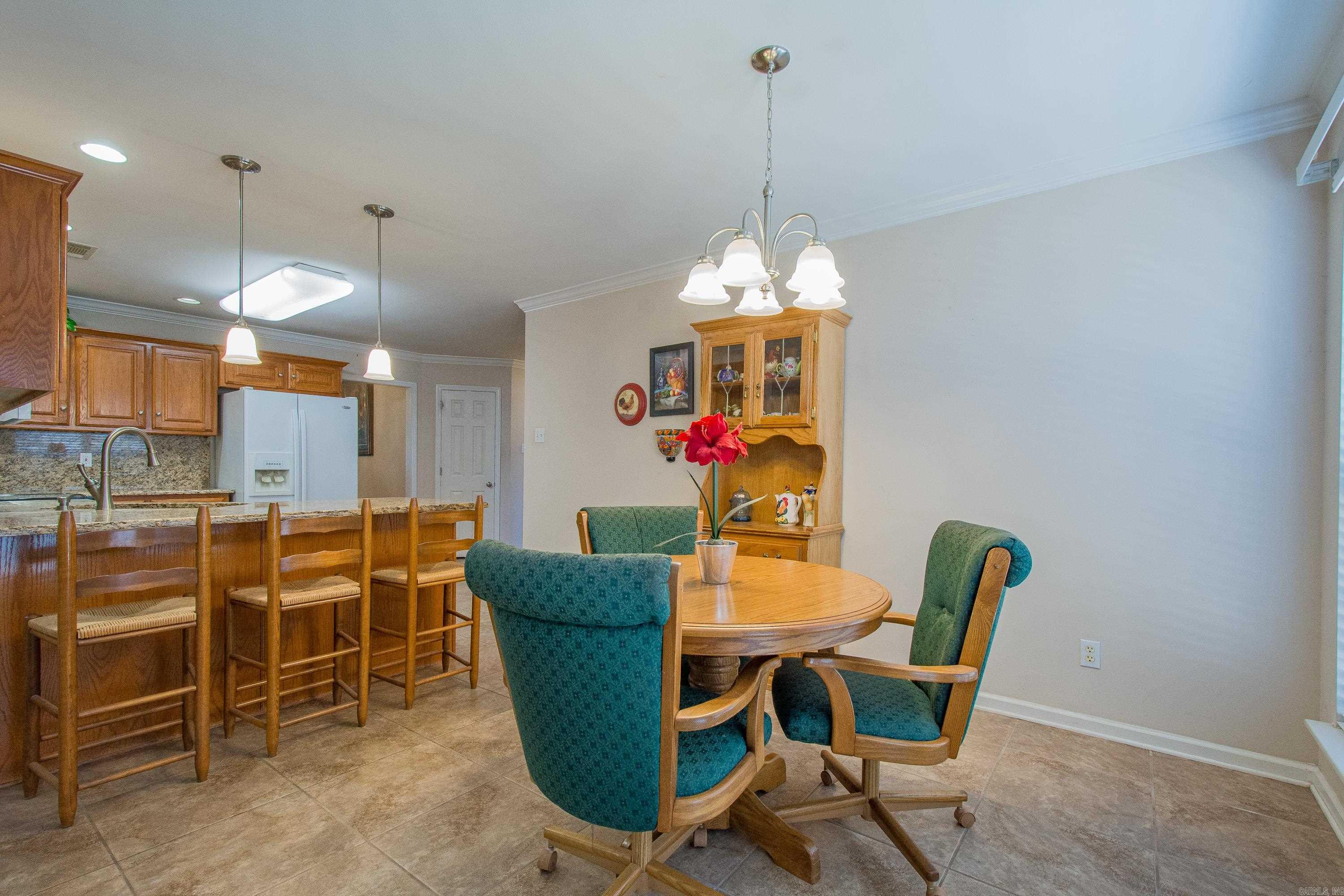 LEXINGTON PARK - Residential