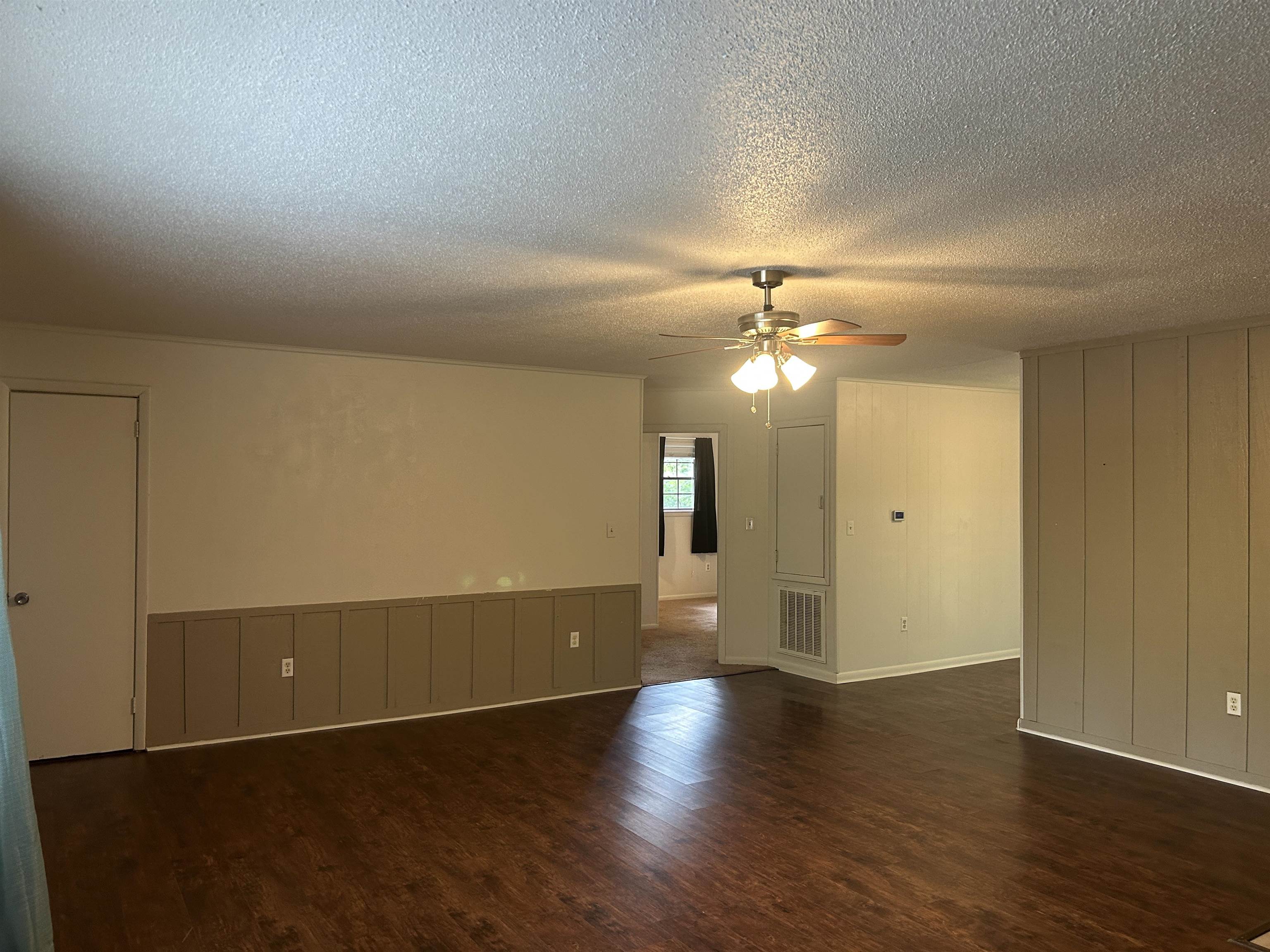CAPITOL - Residential