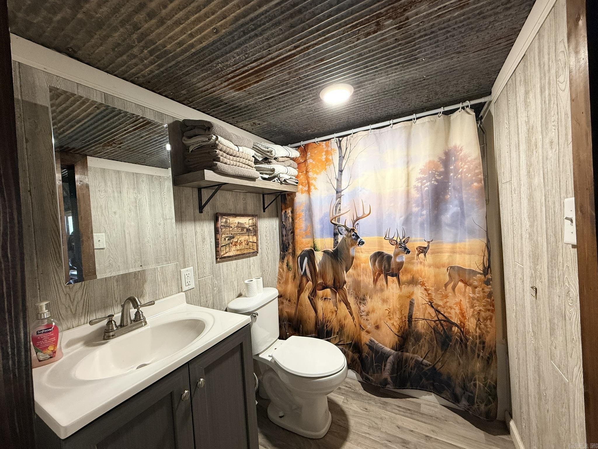 Metes & Bounds - Land