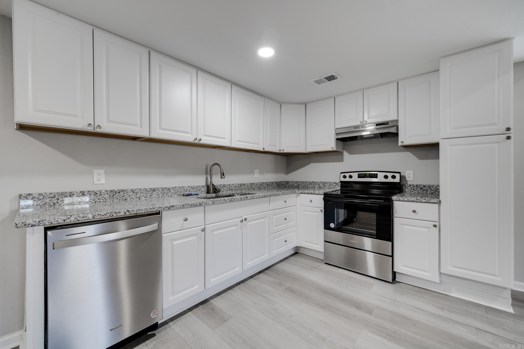 ROBINSONS PLAN - Residential