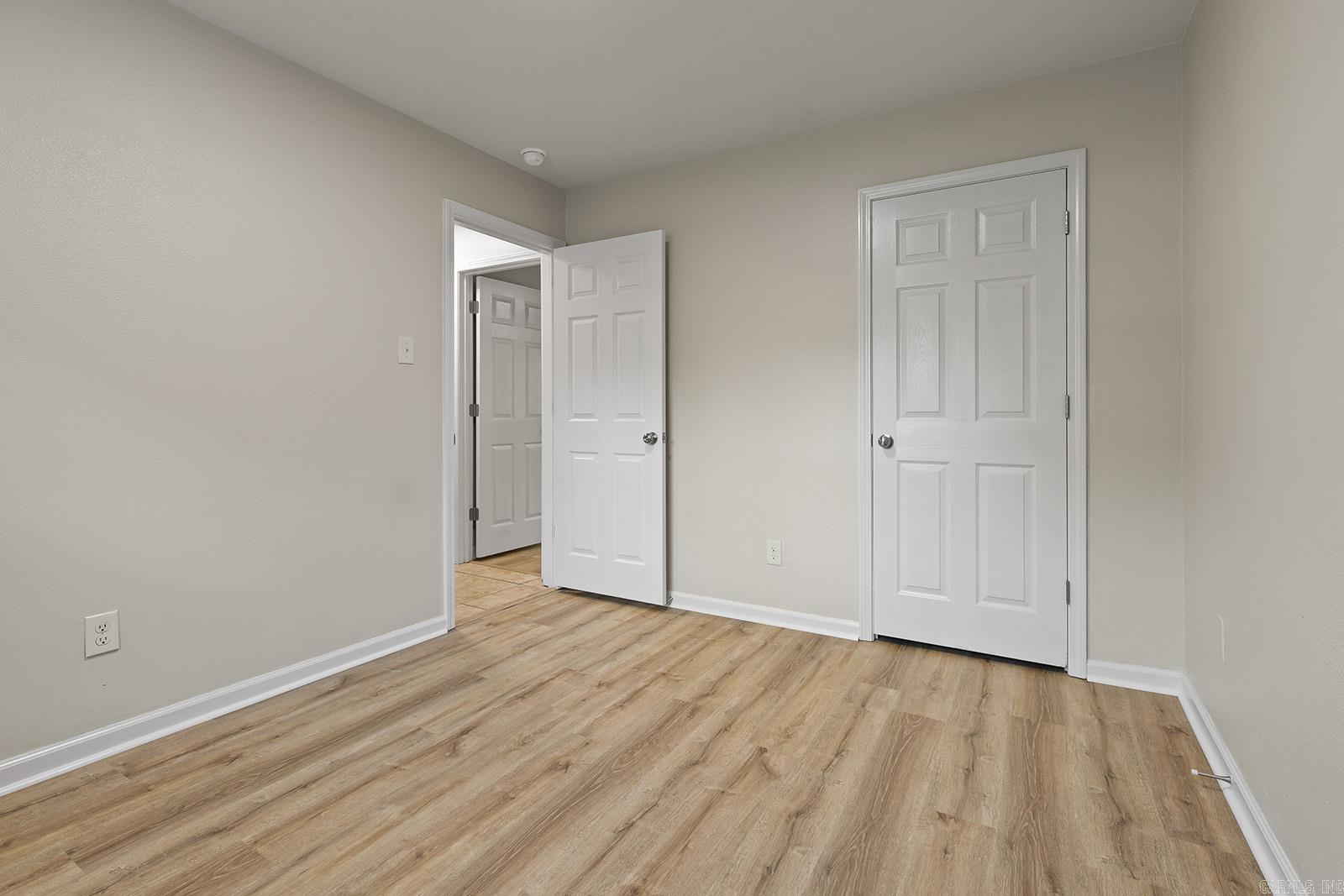 SAWMILL VILLAGE - Residential