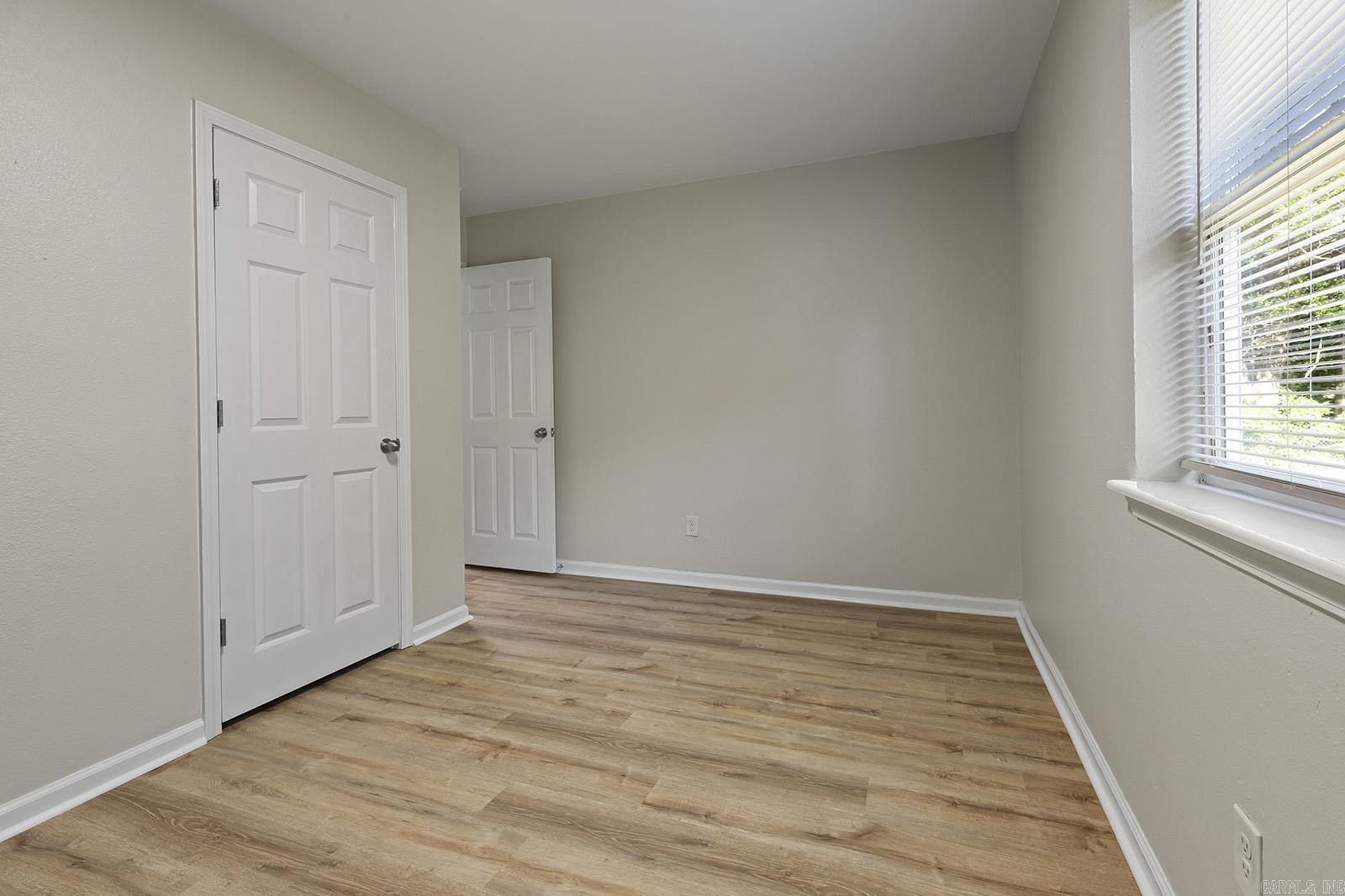 SAWMILL VILLAGE - Residential