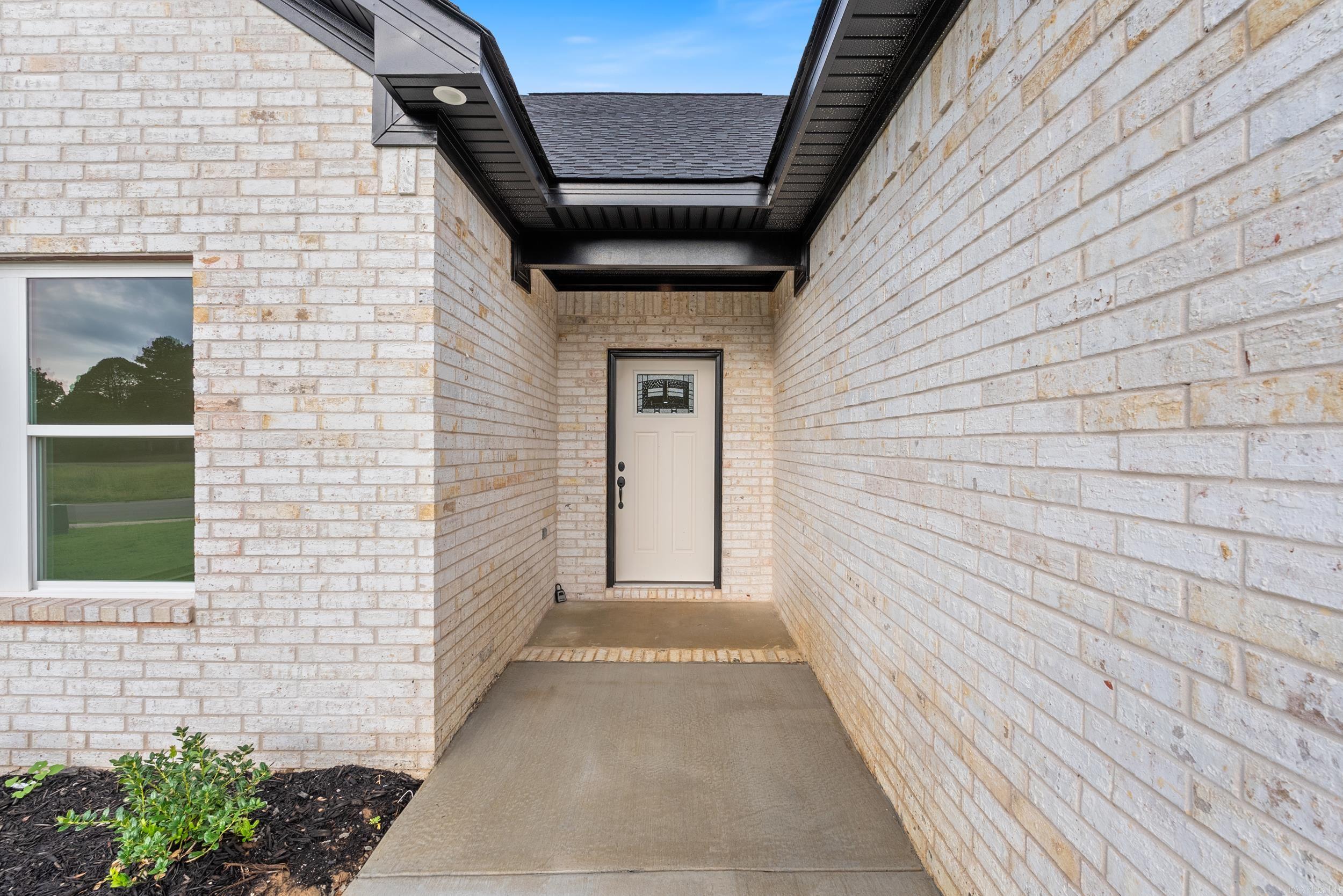 LEWIS COVE - Residential