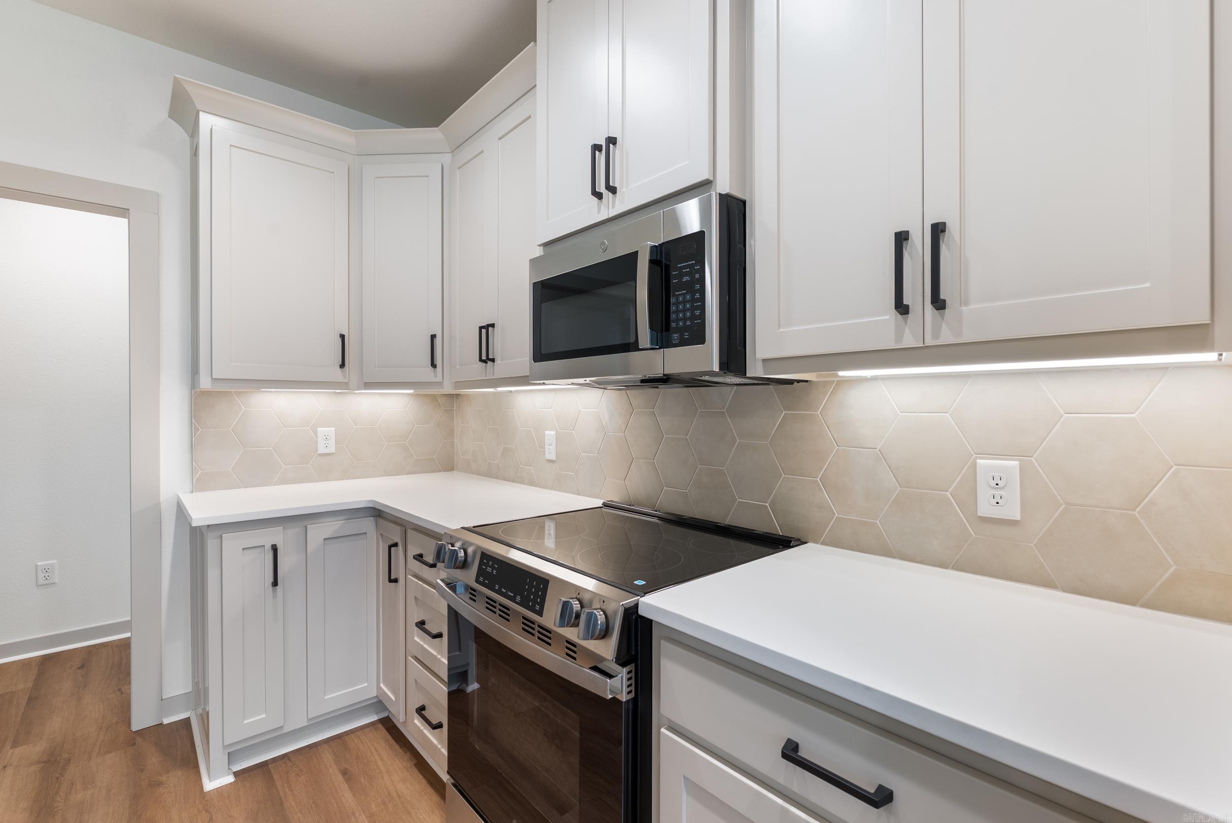 LEWIS COVE - Residential