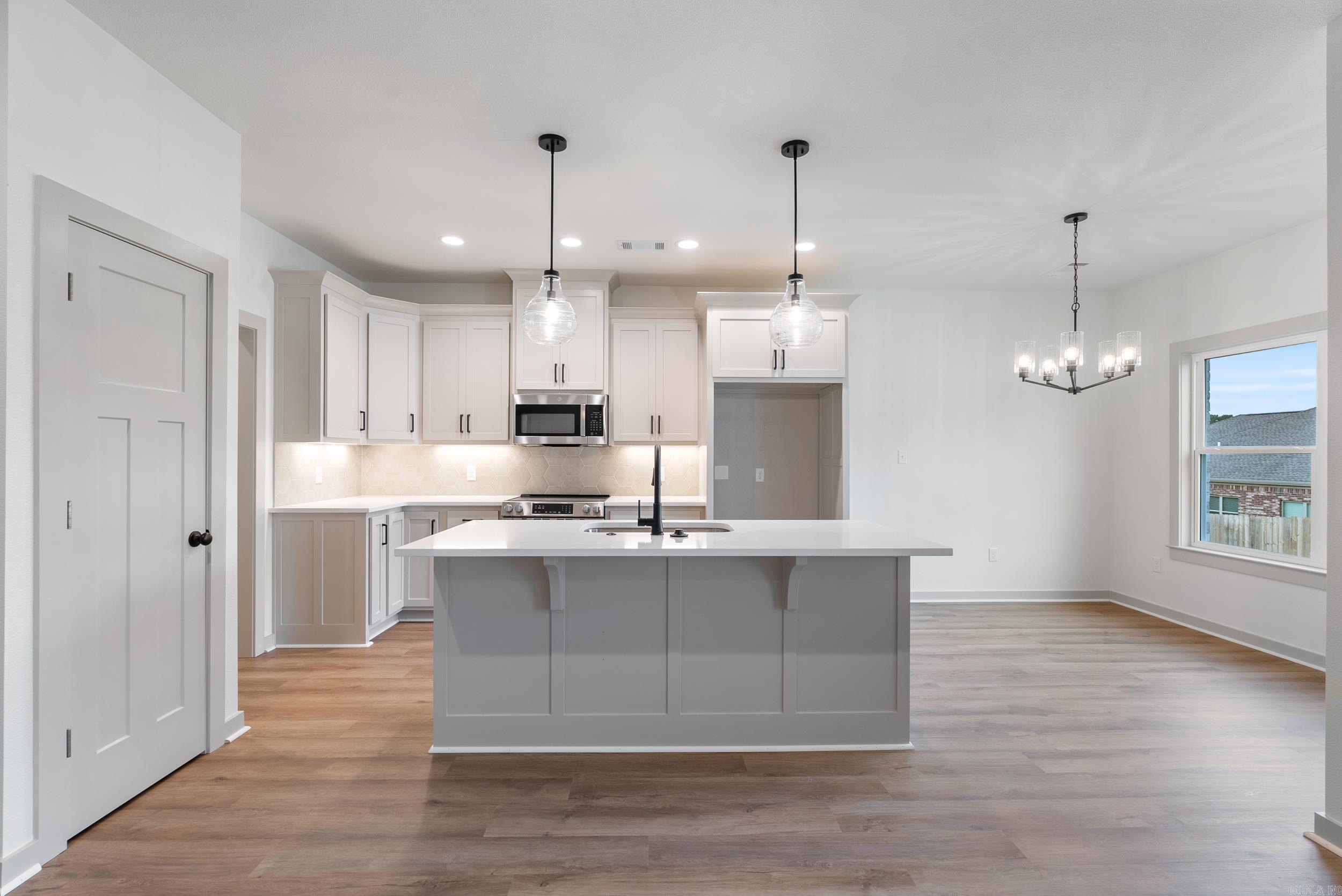 LEWIS COVE - Residential