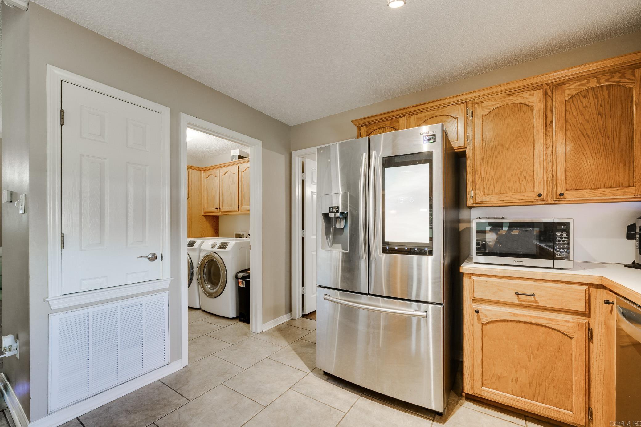 SIMMONS PLACE - Residential