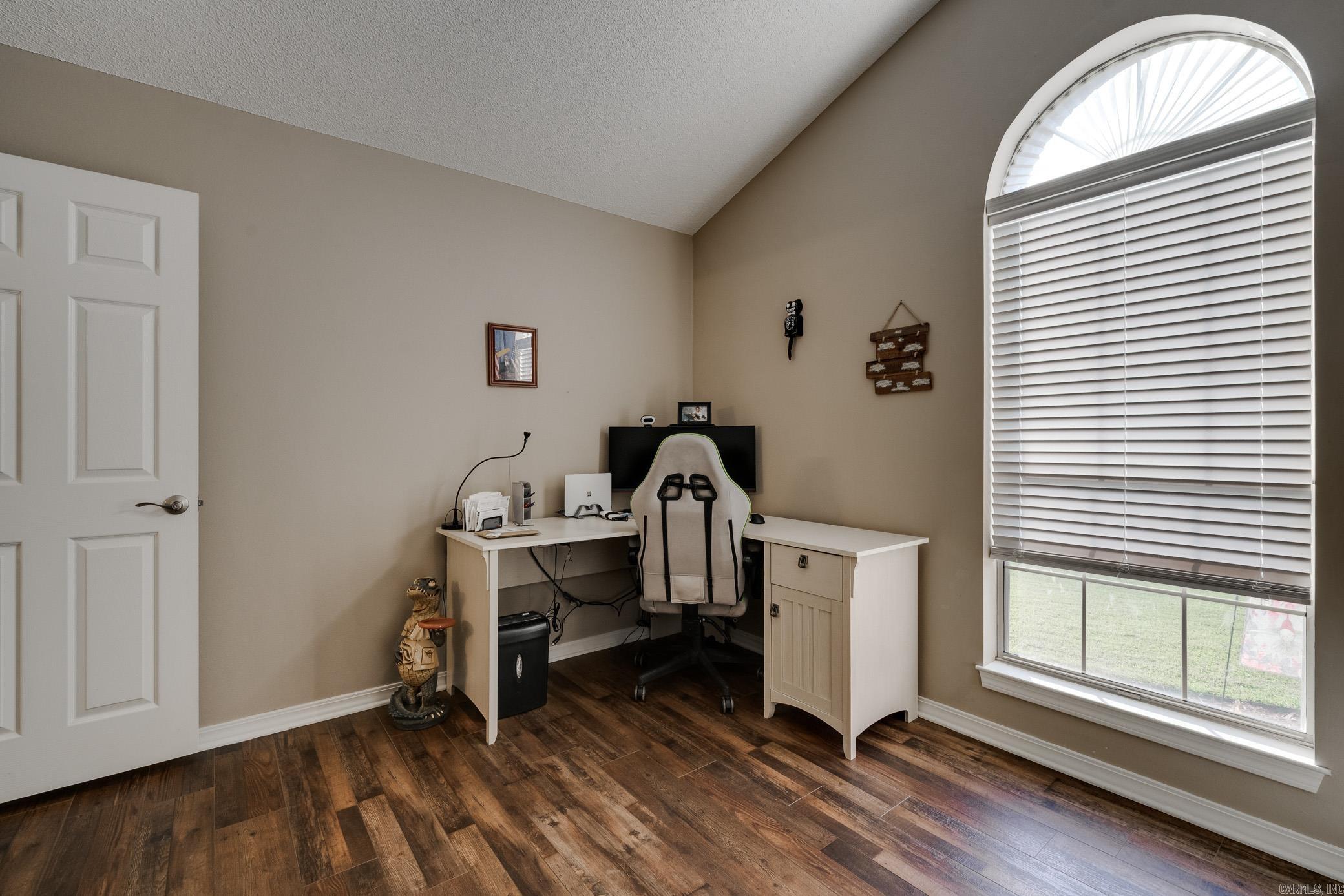 SIMMONS PLACE - Residential