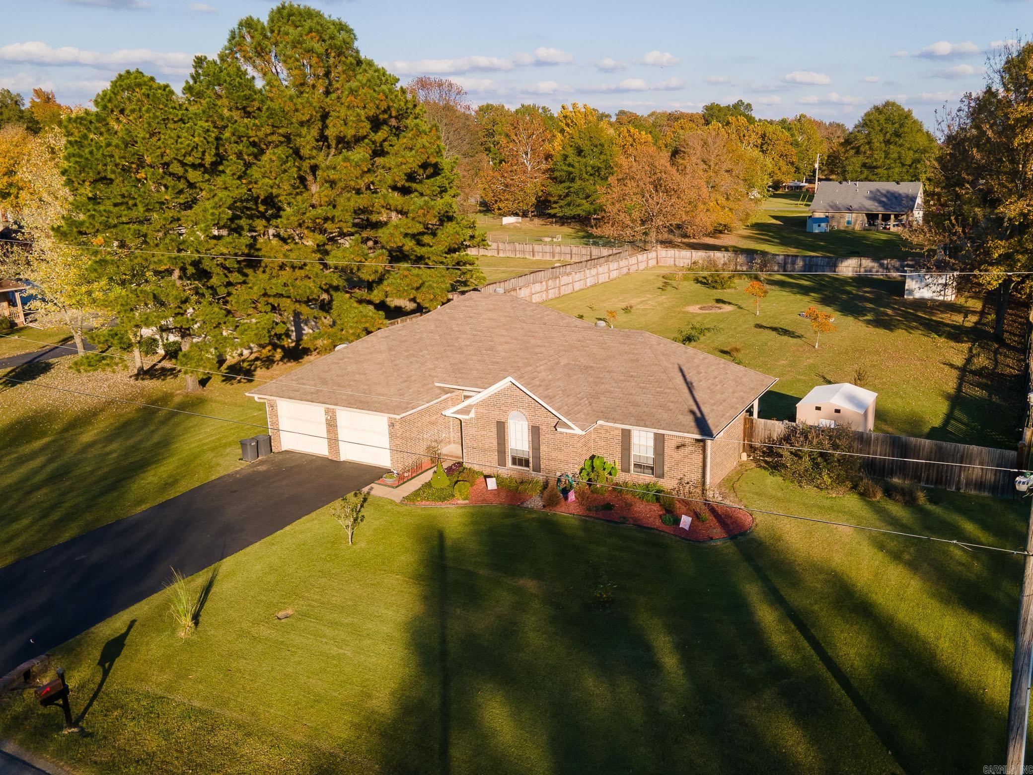 SIMMONS PLACE - Residential