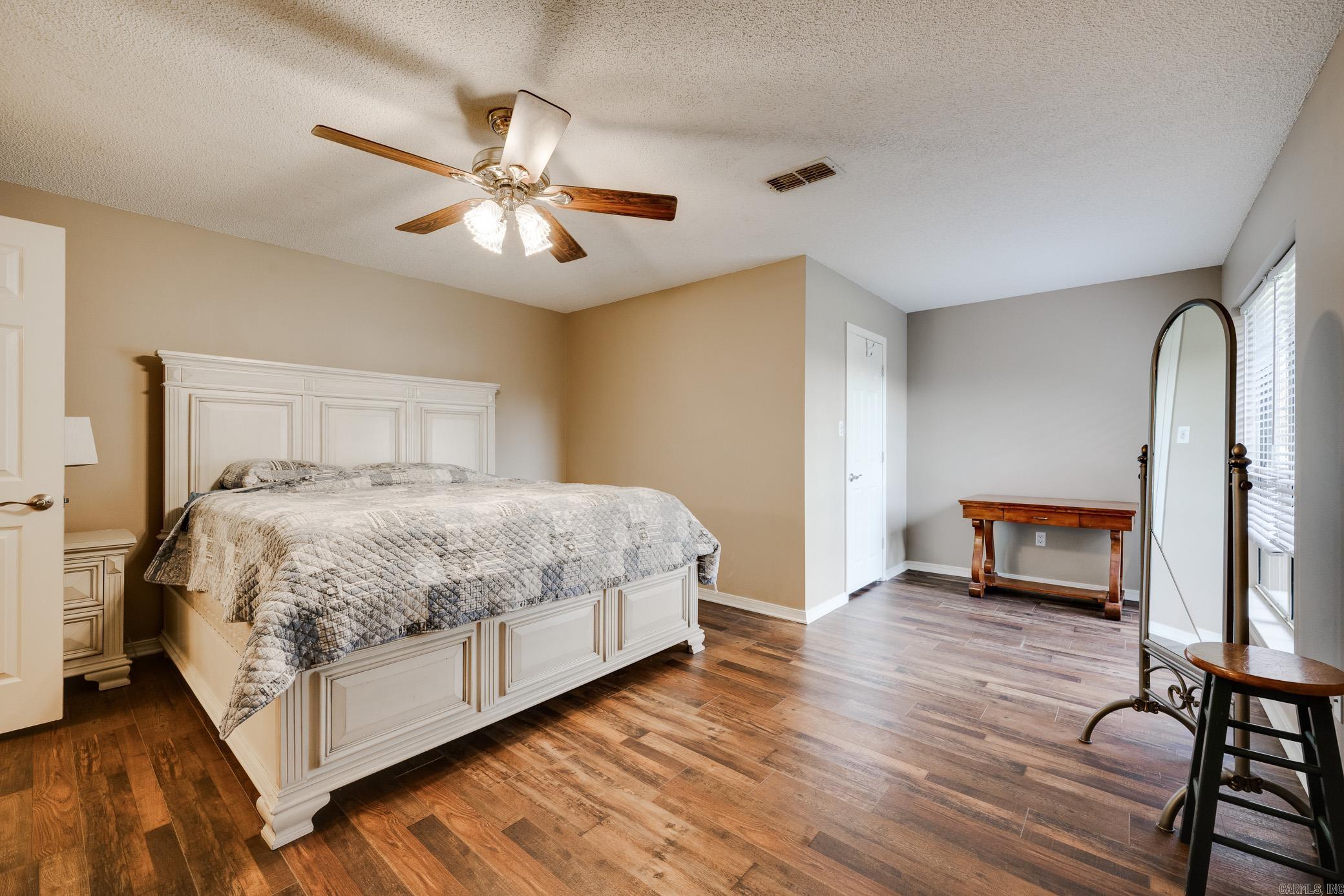 SIMMONS PLACE - Residential