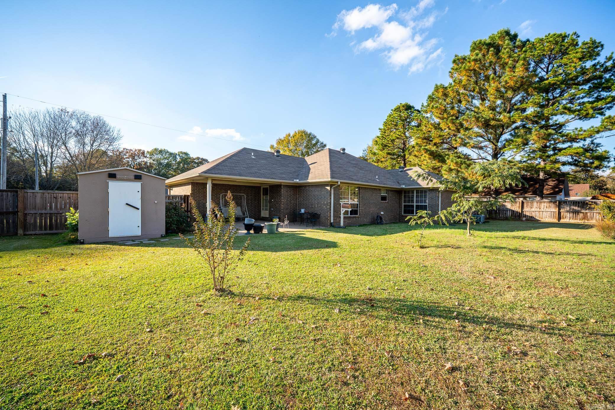 SIMMONS PLACE - Residential