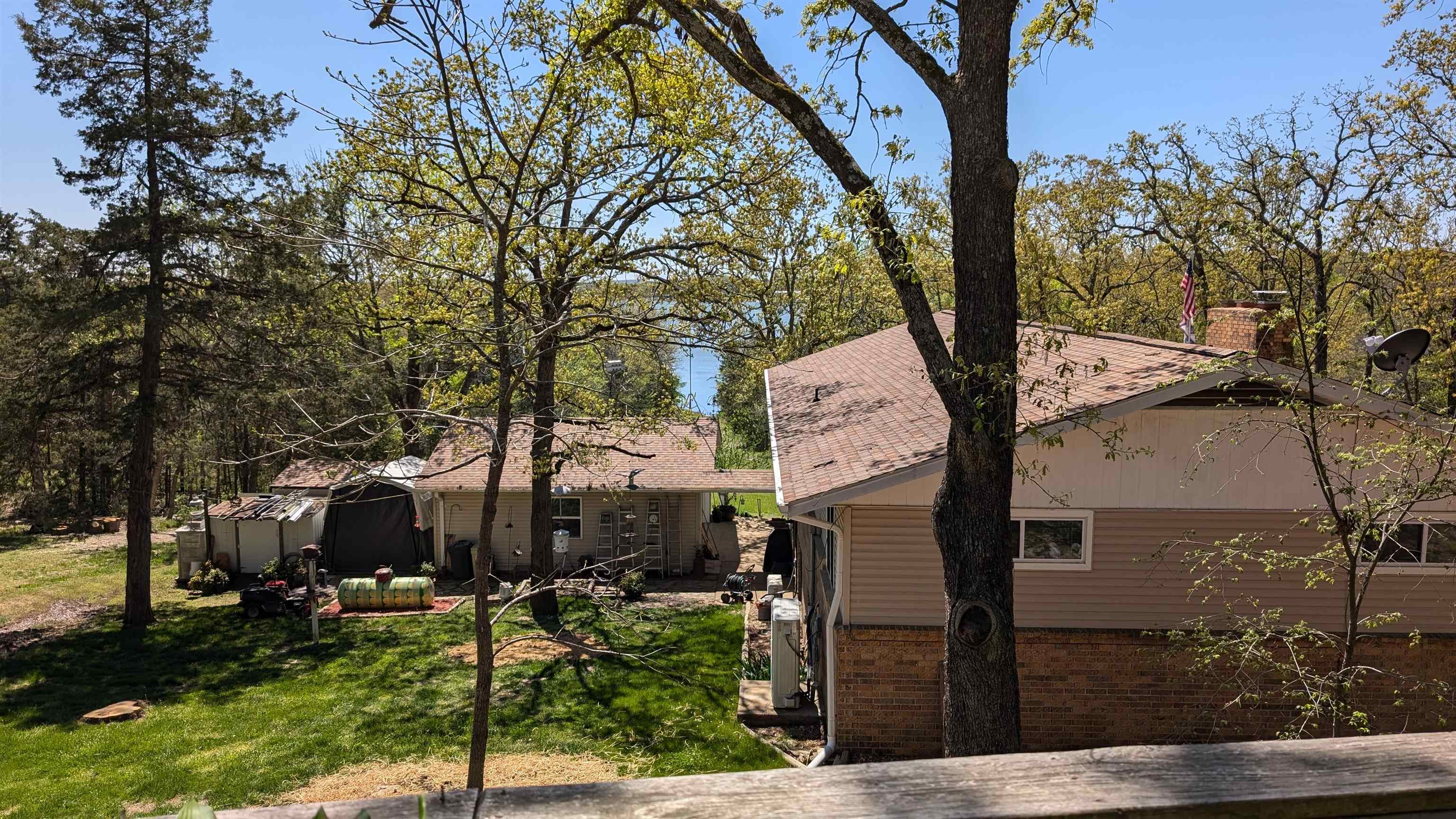 NORTH SHORE - Residential