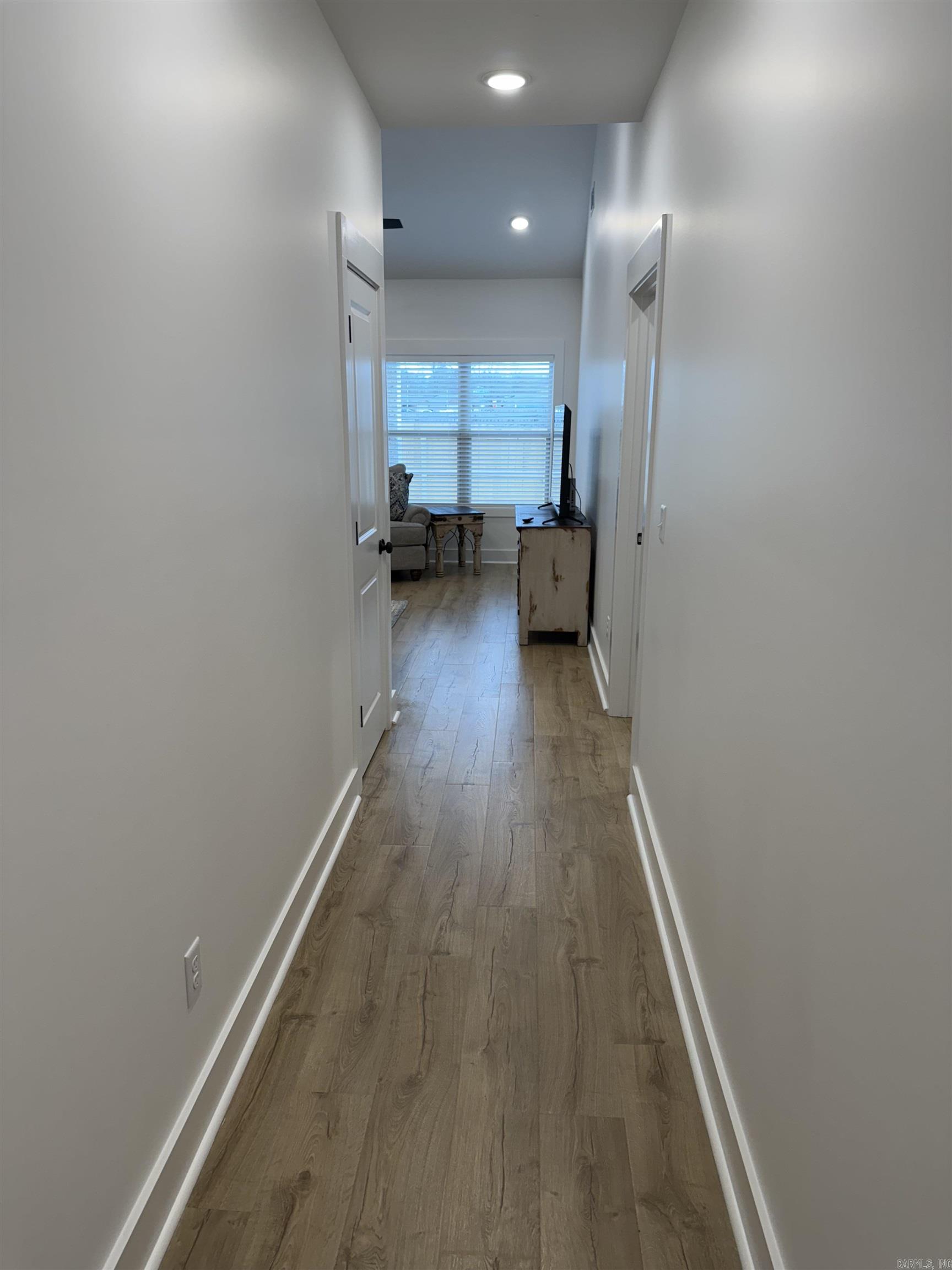 WINDSOR LANDING - Residential