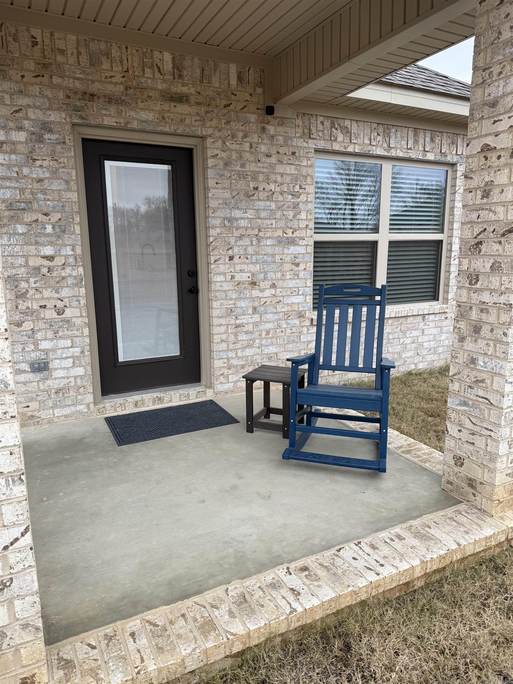 WINDSOR LANDING - Residential