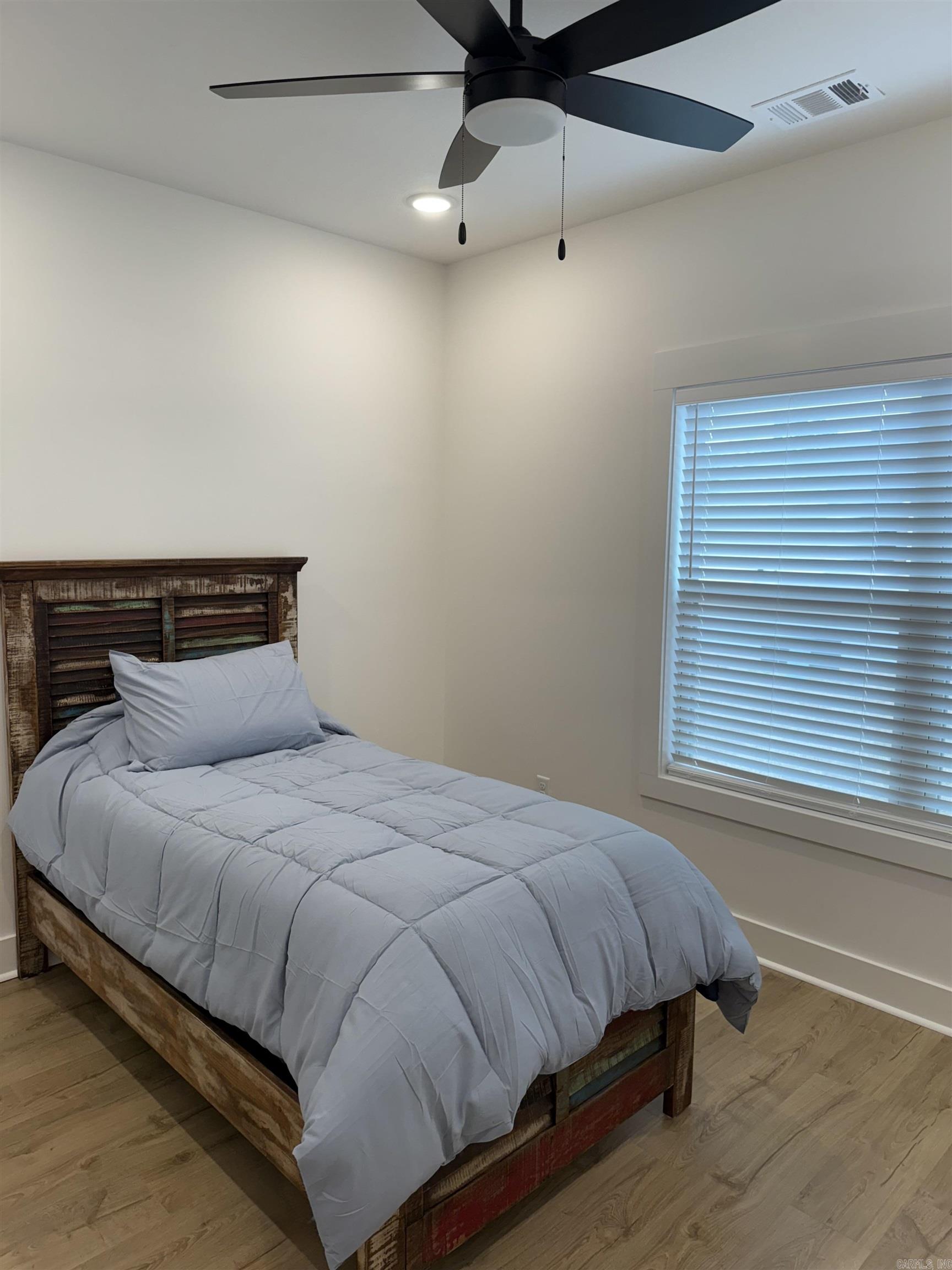 WINDSOR LANDING - Residential