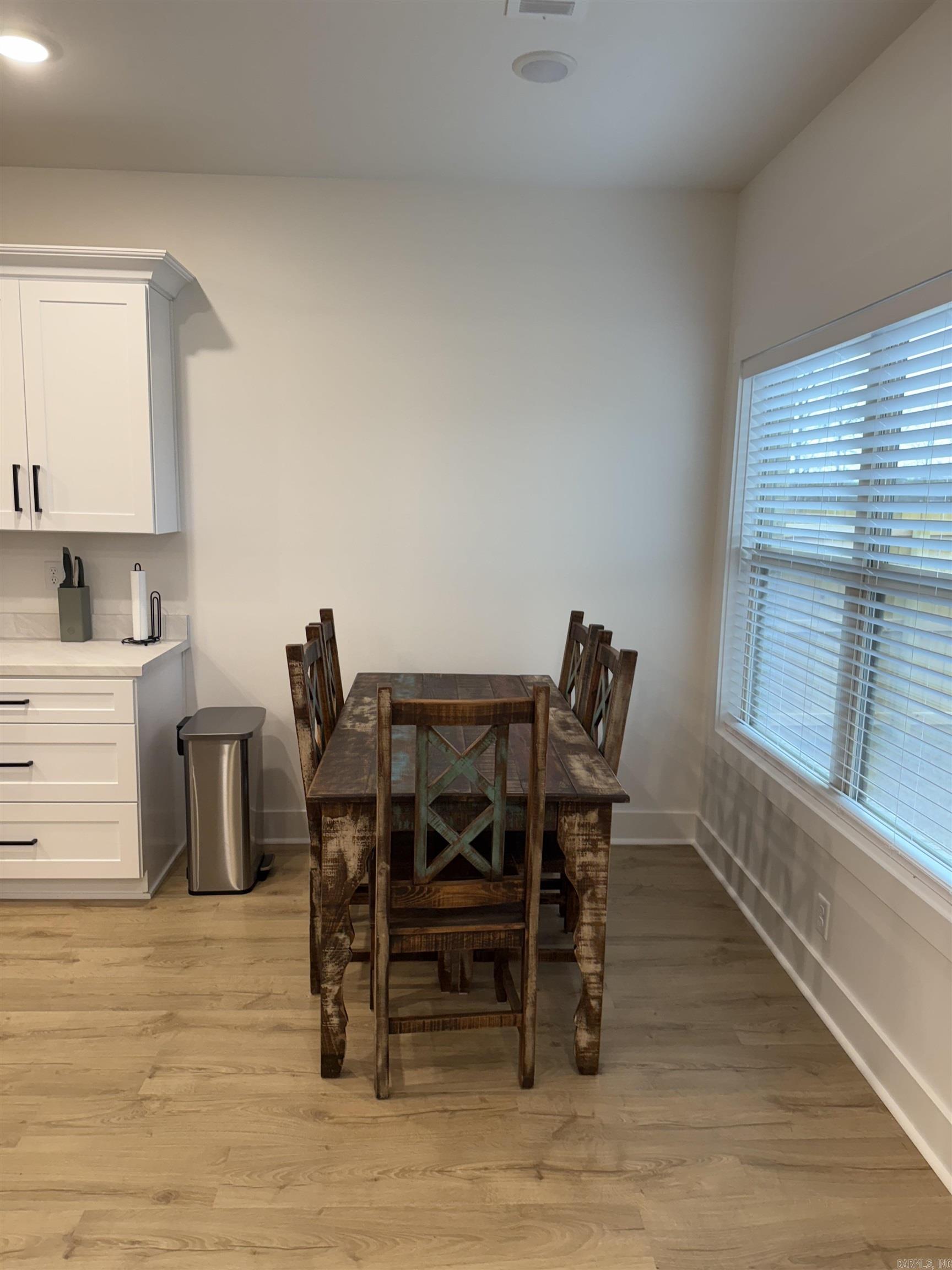 WINDSOR LANDING - Residential