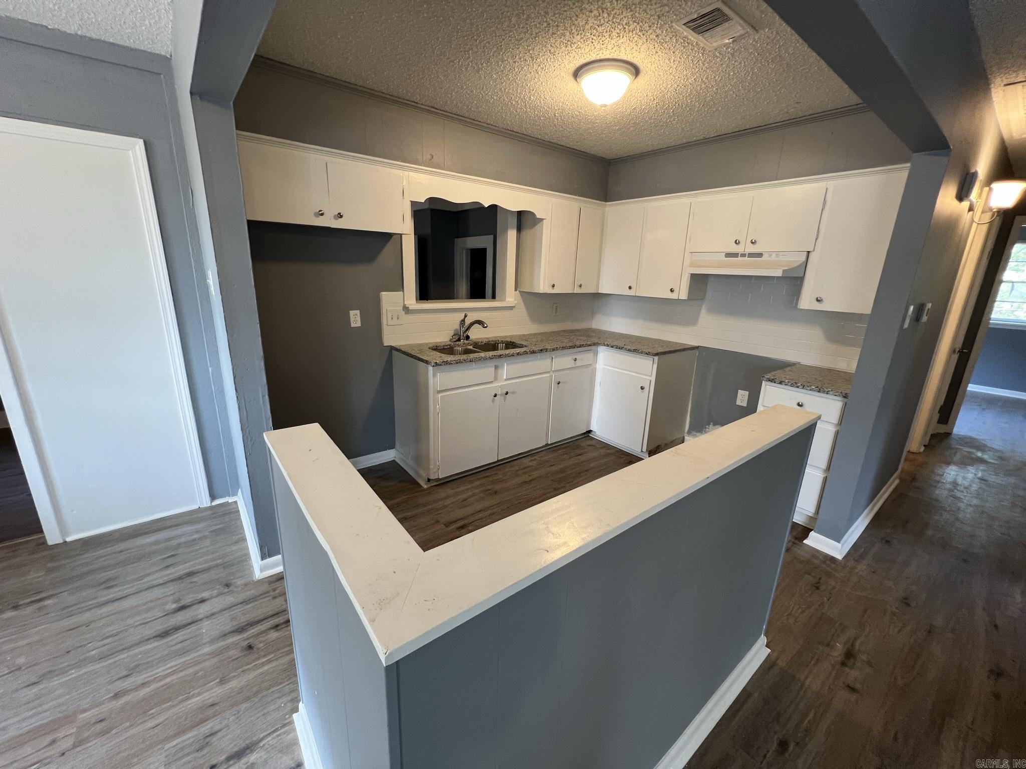 Melanie Park - Residential Lease