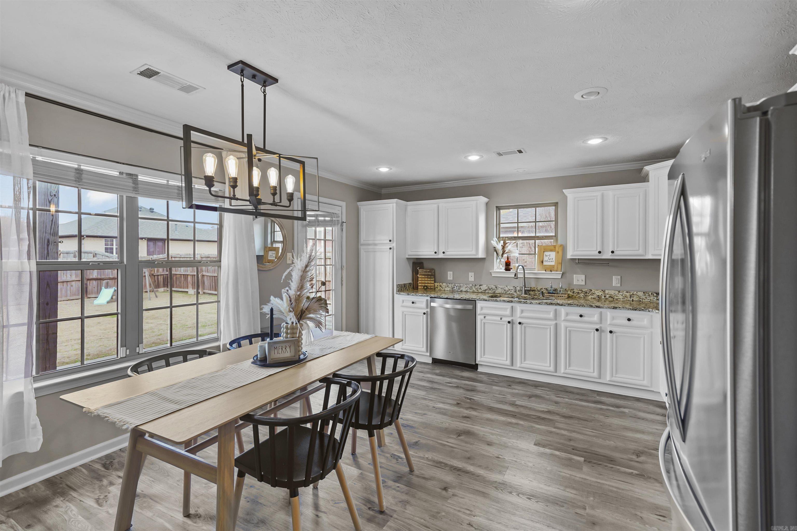 STERLING COURT - Residential