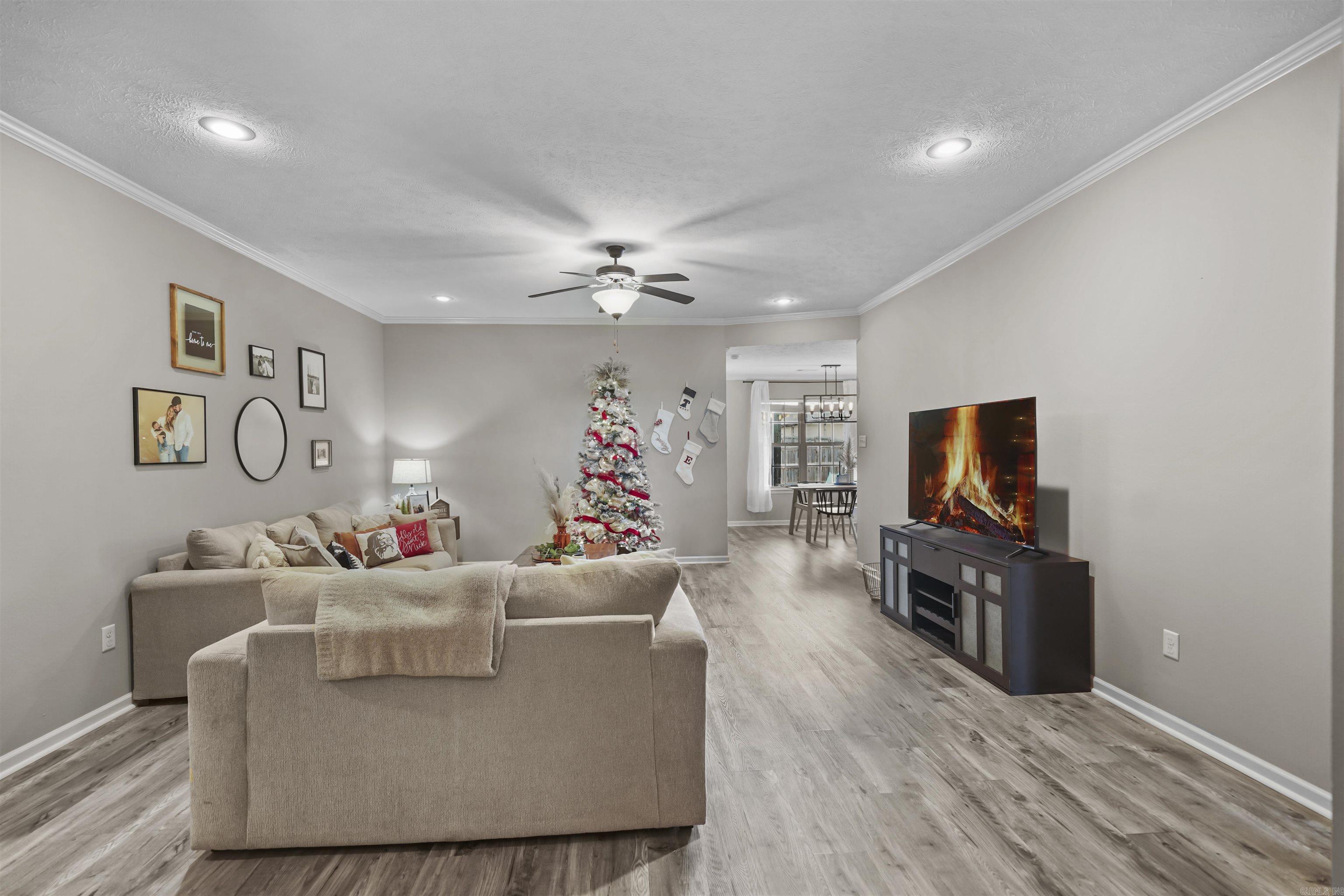 STERLING COURT - Residential