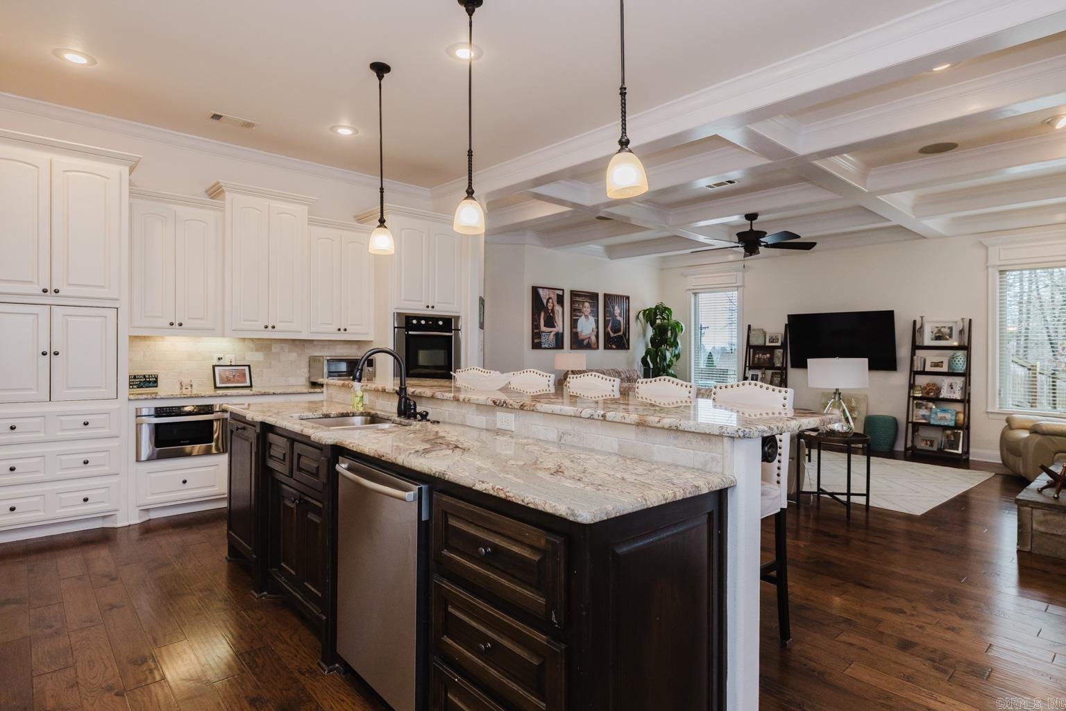 STONEHILL - Residential