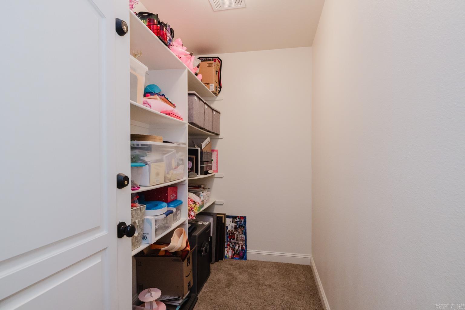 STONEHILL - Residential