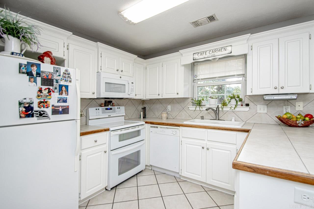 CROOKED CREEK - Residential