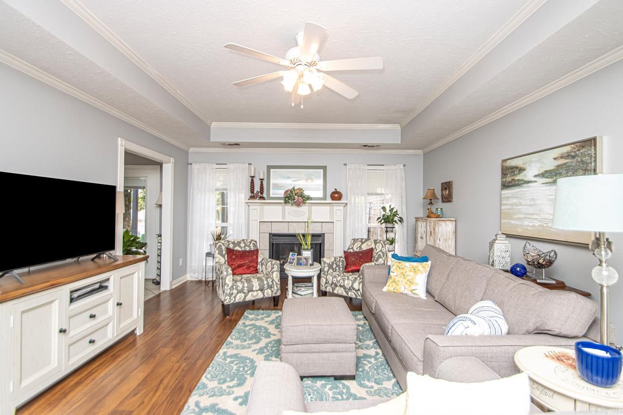 CROOKED CREEK - Residential