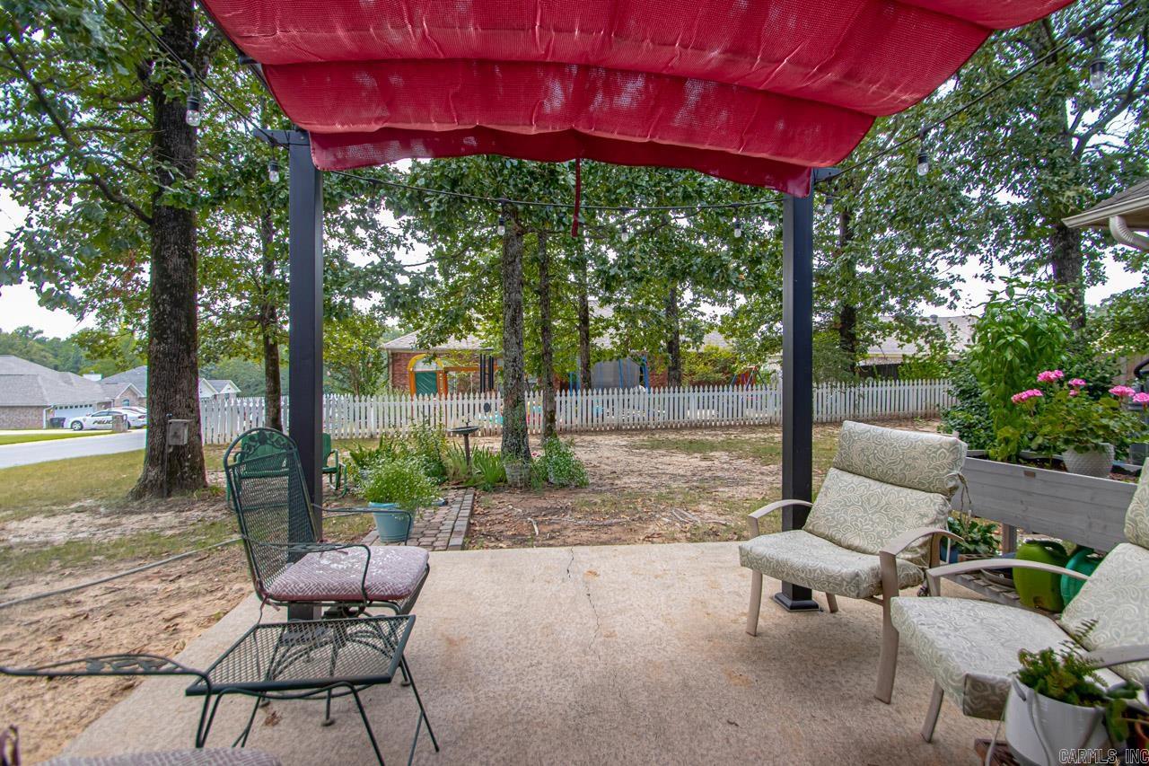 CROOKED CREEK - Residential