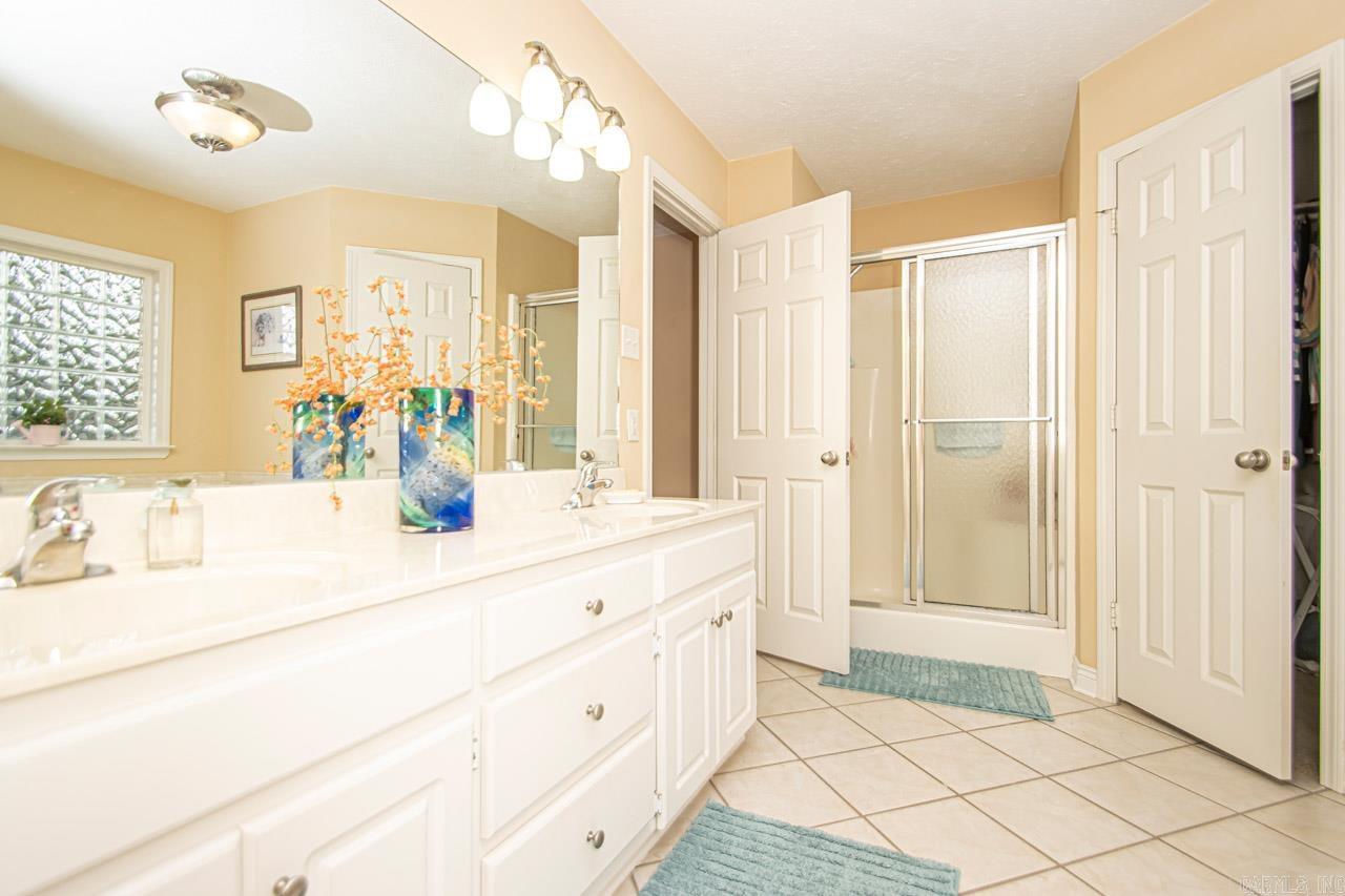 CROOKED CREEK - Residential